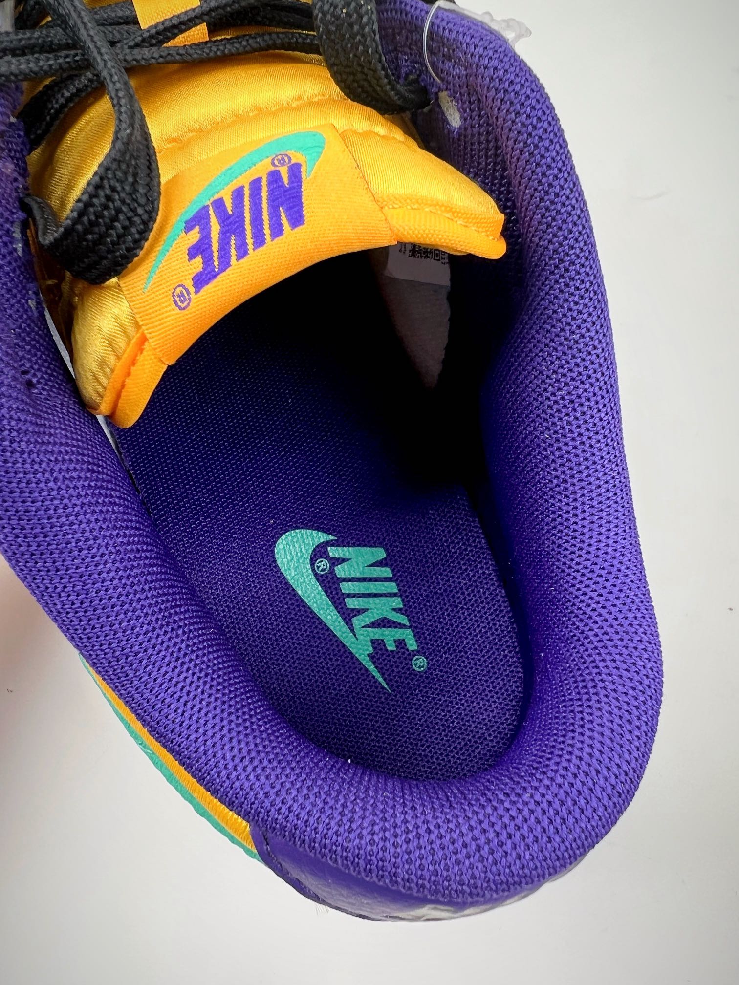 220 Nike Dunk Low ”Lisa Leslie” 经典休闲板鞋 DO9581-500