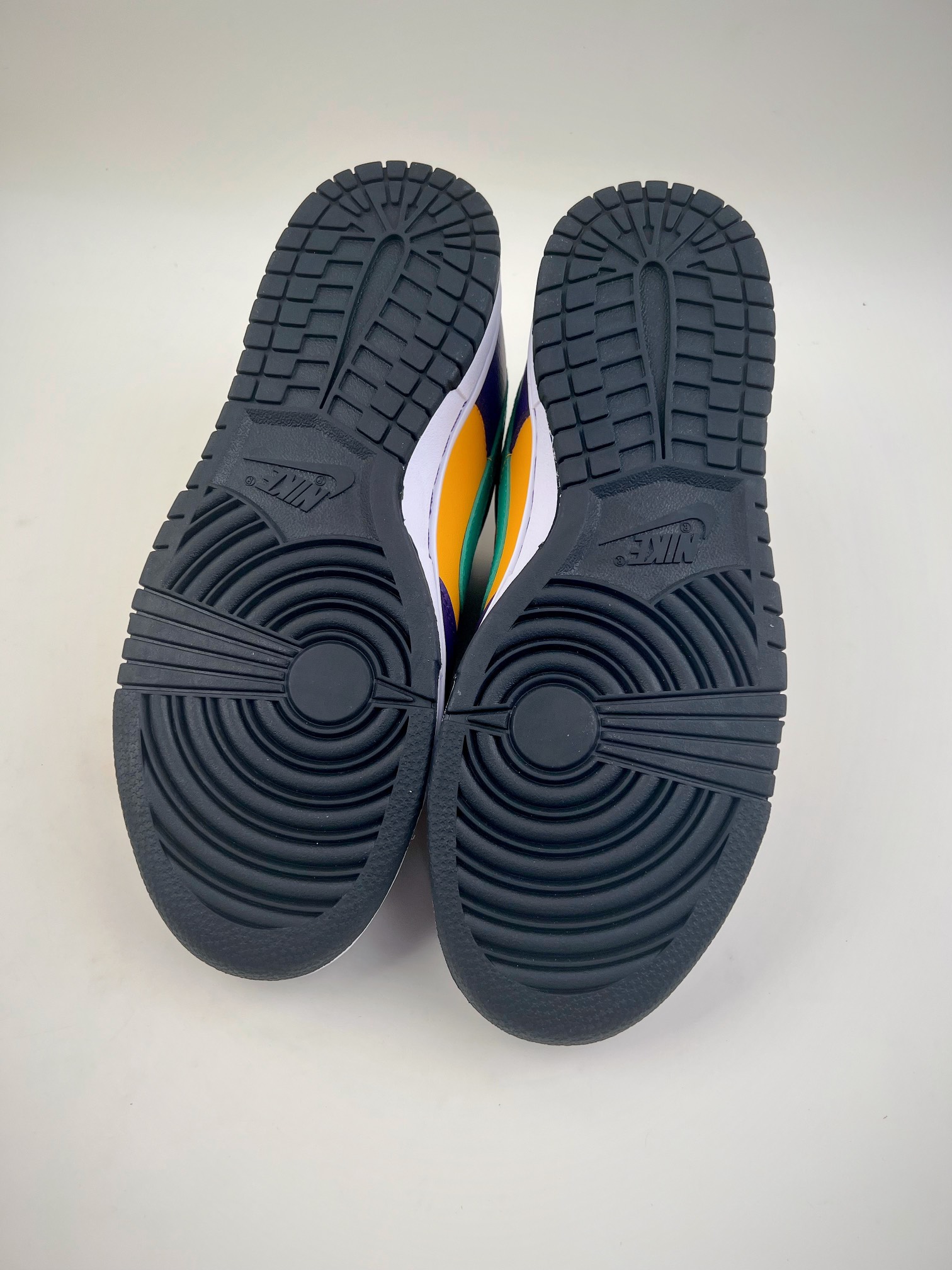 220 Nike Dunk Low ”Lisa Leslie” 经典休闲板鞋 DO9581-500