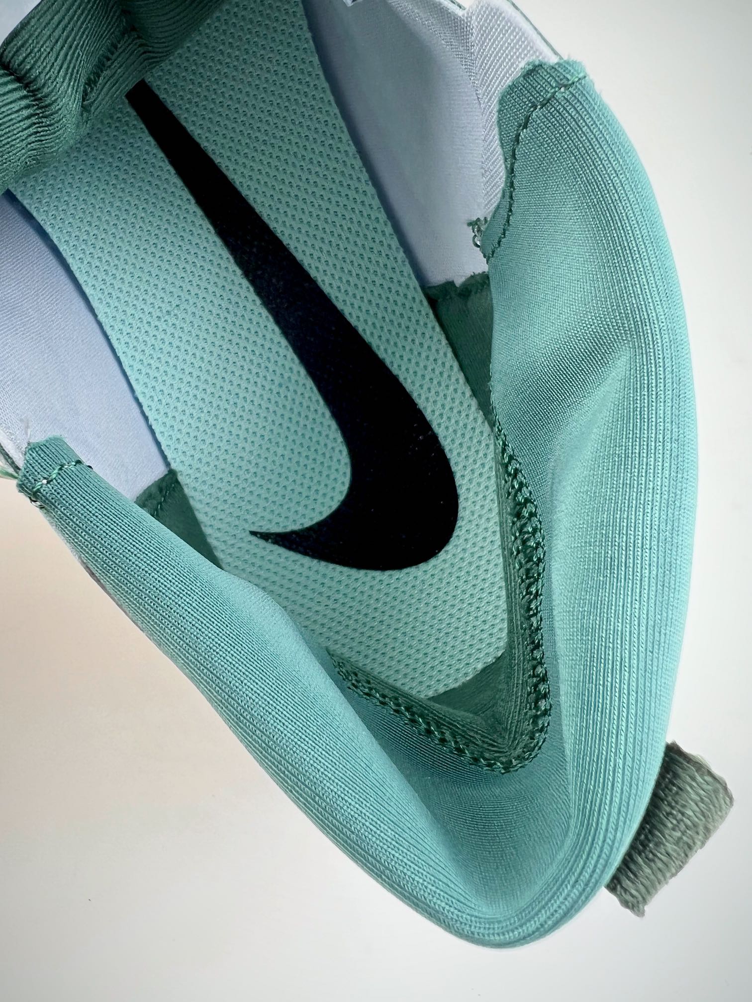 170 Nike React Pecasus Trail 4 GORE-TEX 飞马涡踪迹4代瑞亚版越跑鞋 DJ7926-004