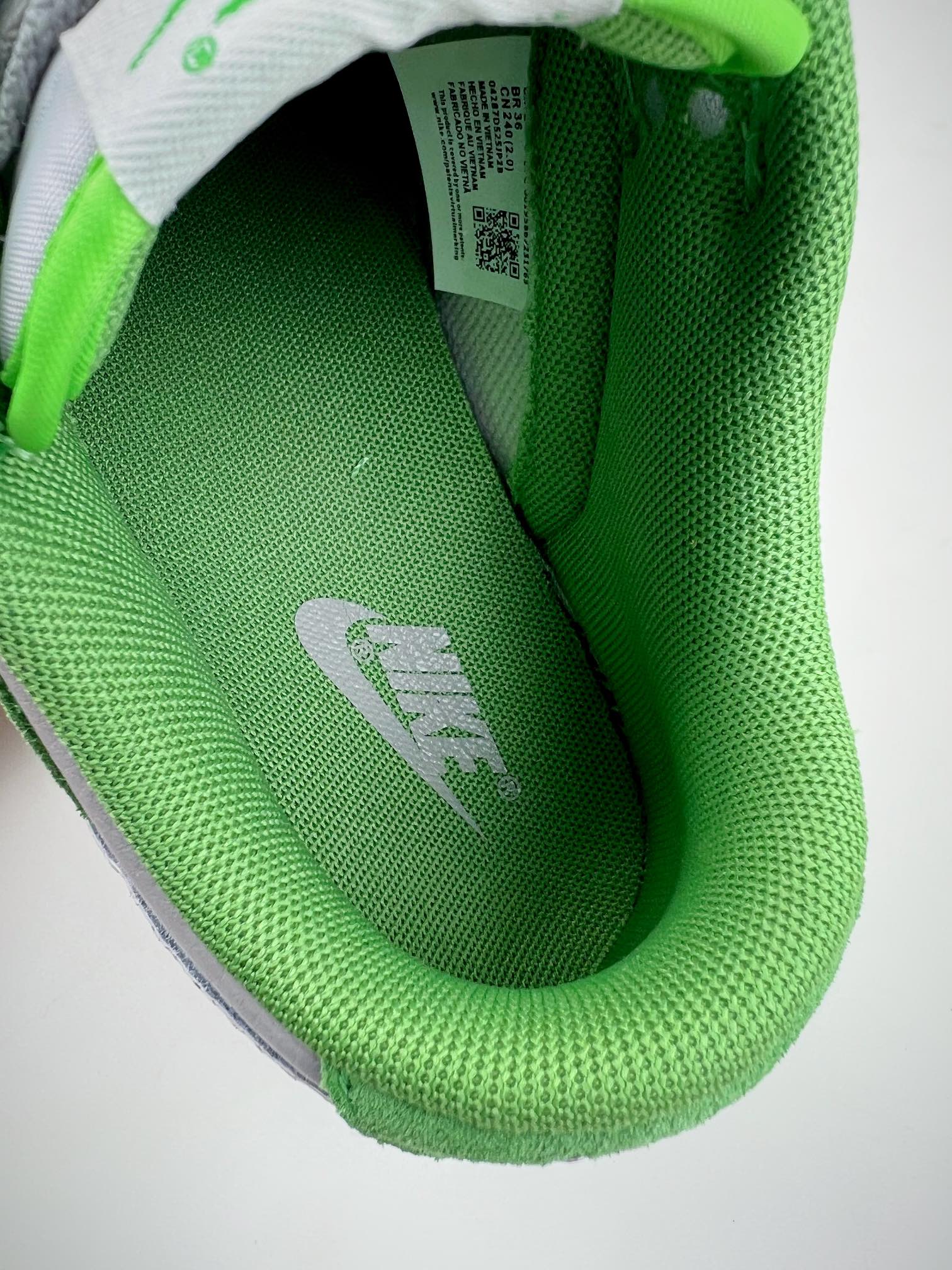 200 NIKE SB Dunk Low ”Safari Swoosh” 狩猎风 DR0156-800