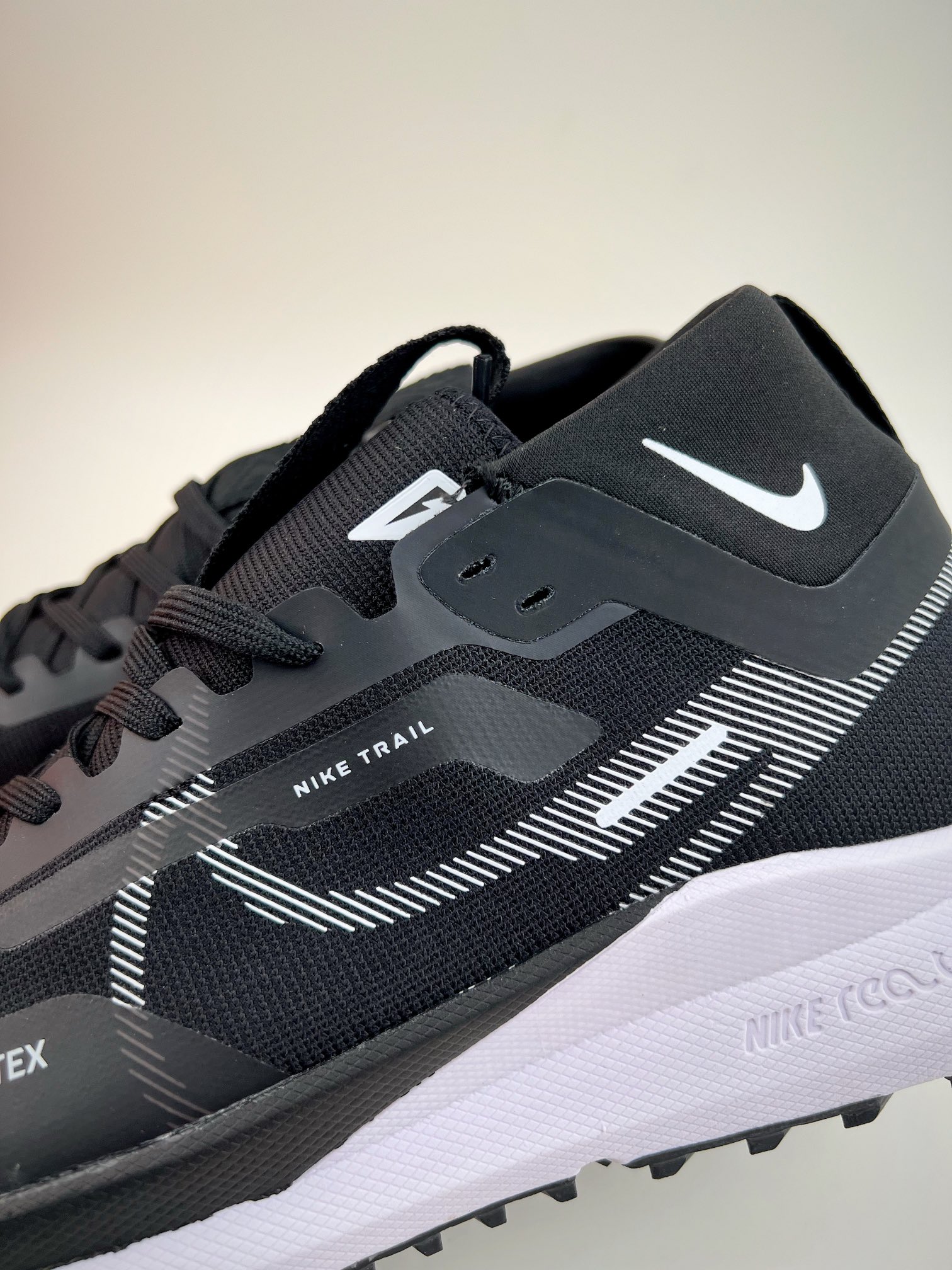 170 Nike React Pecasus Trail 4 GORE-TEX 飞马涡踪迹4代瑞亚版越跑鞋 DJ7926-001