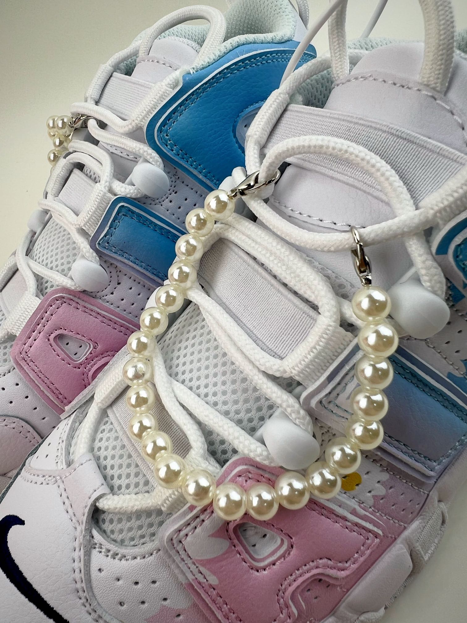 260 Air More Uptempo 代表着历史最高版本皮蓬 DH9719-100