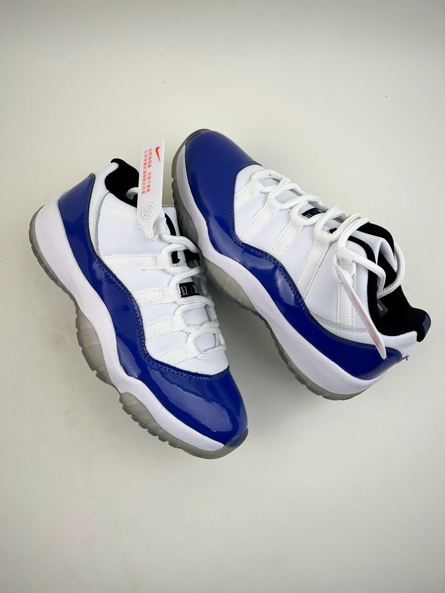 Air Jordan 11 Retro Low White Blue Kang Buckle AH7860-100