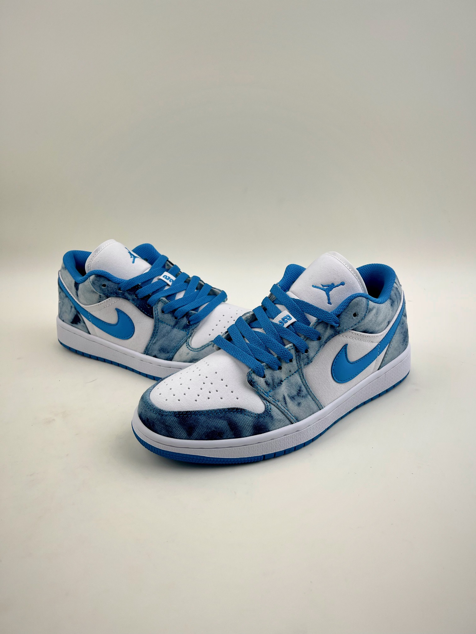 Air Jordan 1 Low Washed Denim Denim Blue AJ1 Joe 1 Low Top Casual Sneakers DM8947-100