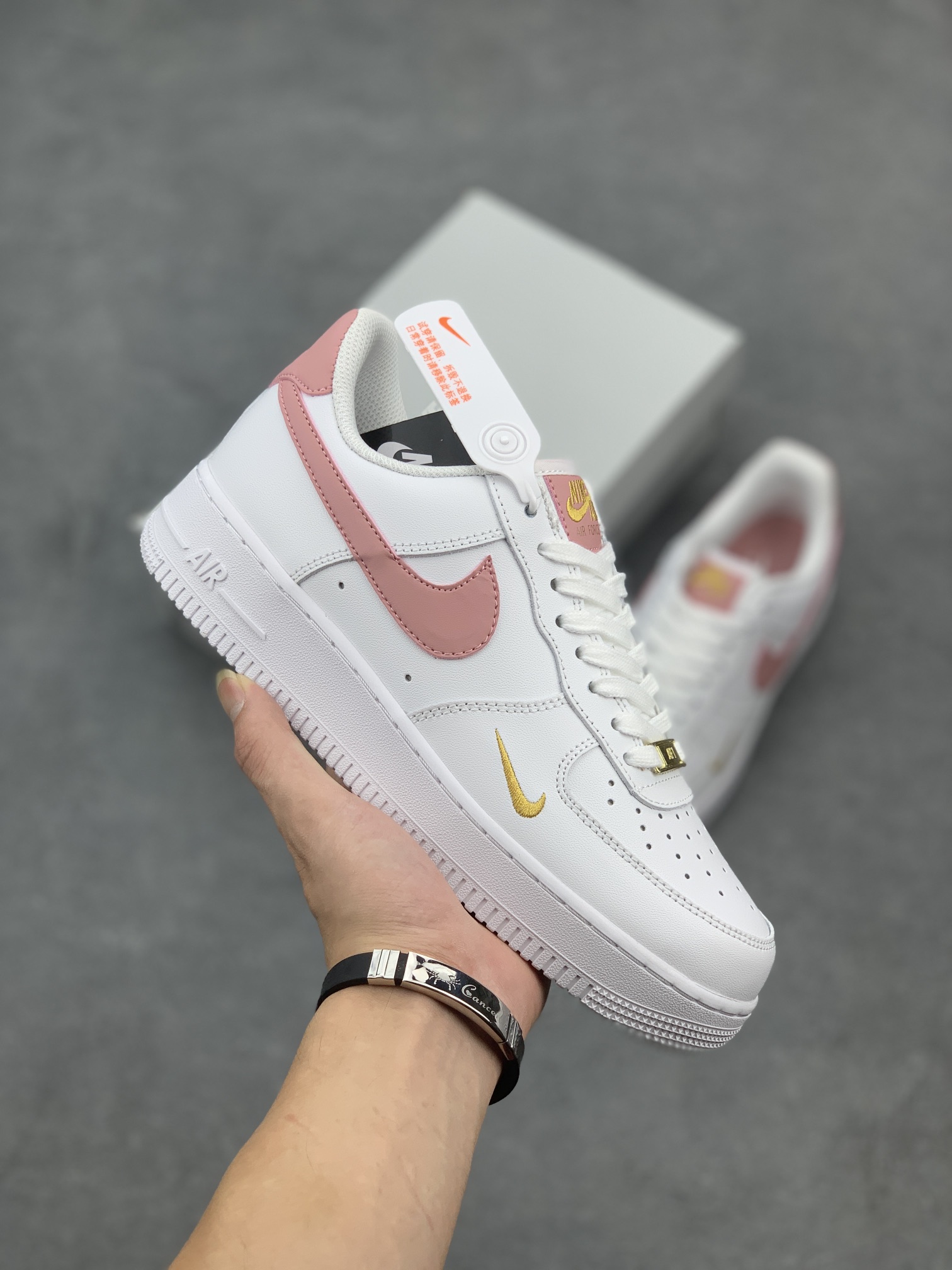 Nike Air Force 1 Low White Pink Gold Casual Sneakers CZ0270-103 2 i1661622588 1133 0