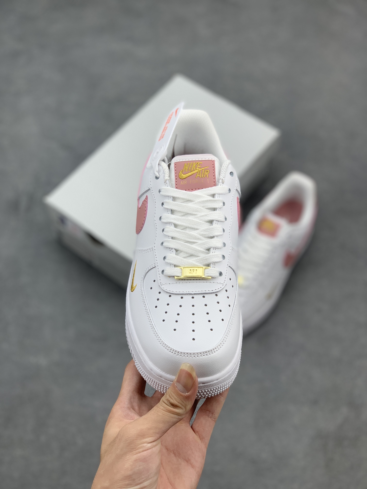 Nike Air Force 1 Low White Pink Gold Casual Sneakers CZ0270-103 3 i1661622588 2088 1