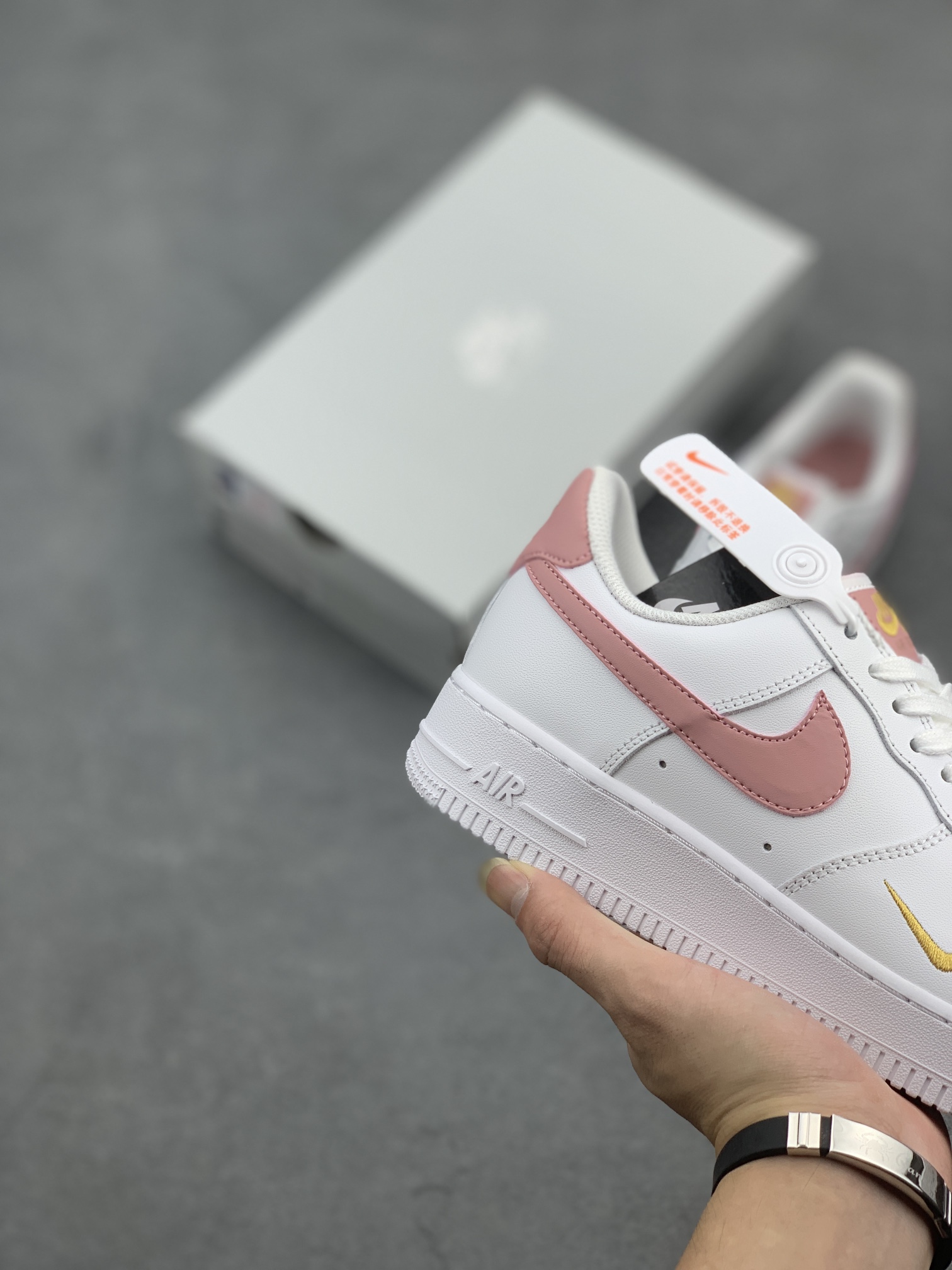 Nike Air Force 1 Low White Pink Gold Casual Sneakers CZ0270-103 6 i1661622588 6066 4