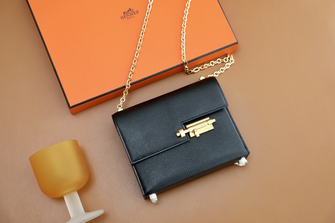 NO:700065,Goat leather black gold buckle full hand details custom made real shot reservation; Hermes,hermes,sheepskin,Hermes,19860909山羊皮 黑色 金扣 全手细节 客定实拍 预定;,爱马仕,hermes,sheepskin,Hermes,,Bag