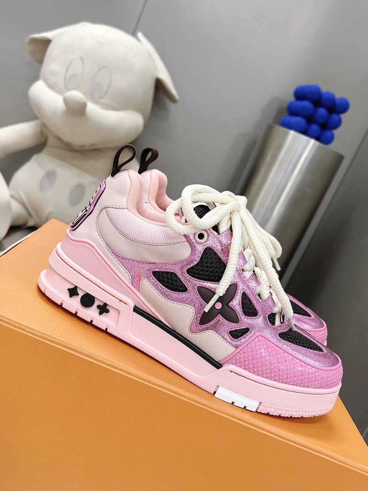 Louis Vuitton 顶版 𝟐𝟎𝟐𝟑/𝐒𝐒 𝐧𝐞𝐰 路易威登走秀滑板鞋