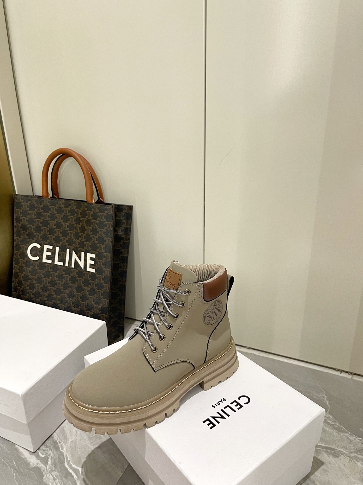 “Chome Hearts 2022 Crocodile Boots: Stylish and Unique Design for Fall/Winter” - 图片 7