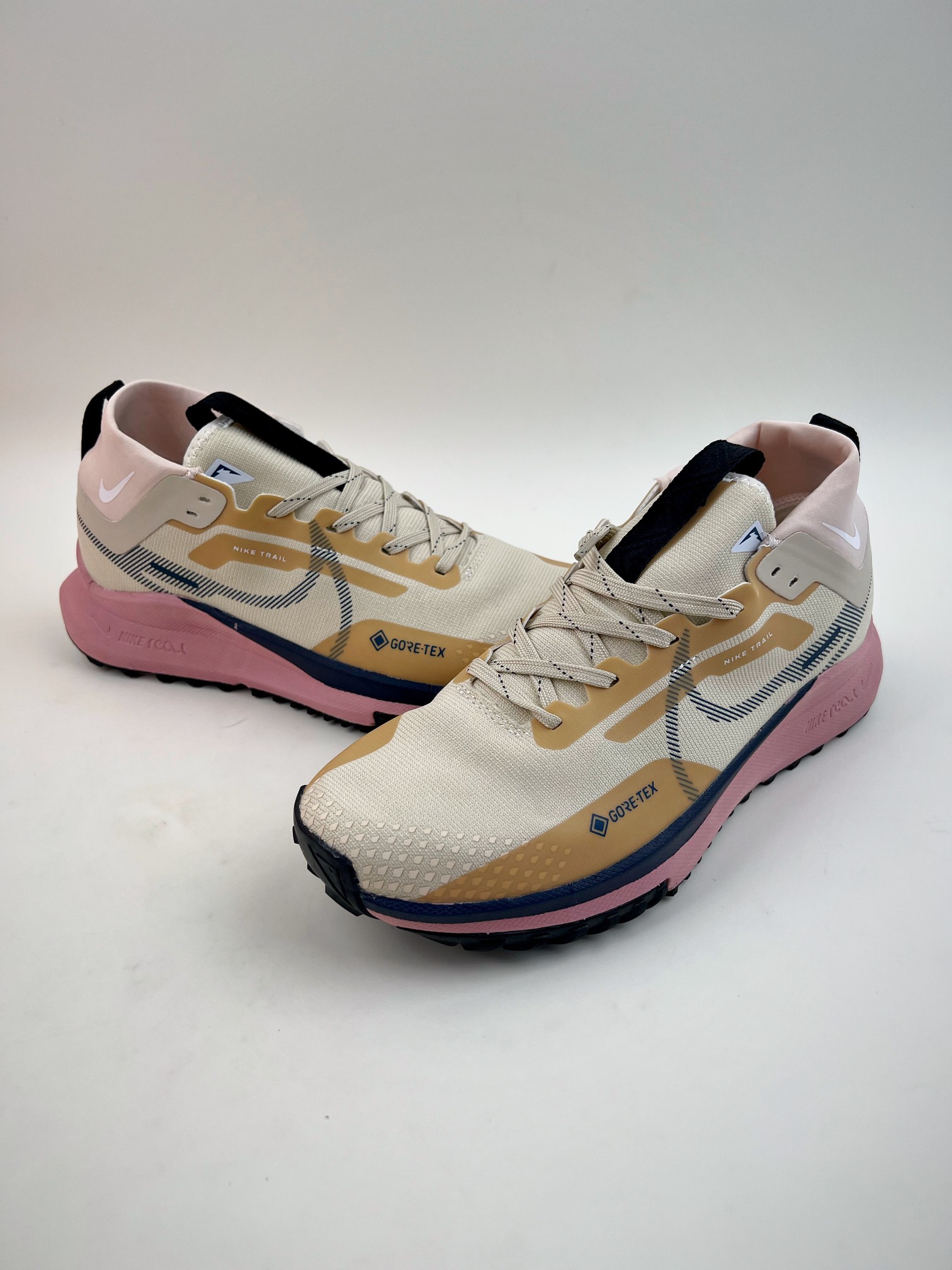 170 Nike React Pecasus Trail 4 GORE-TEX 飞马涡踪迹4代瑞亚版越跑鞋DJ7926-008