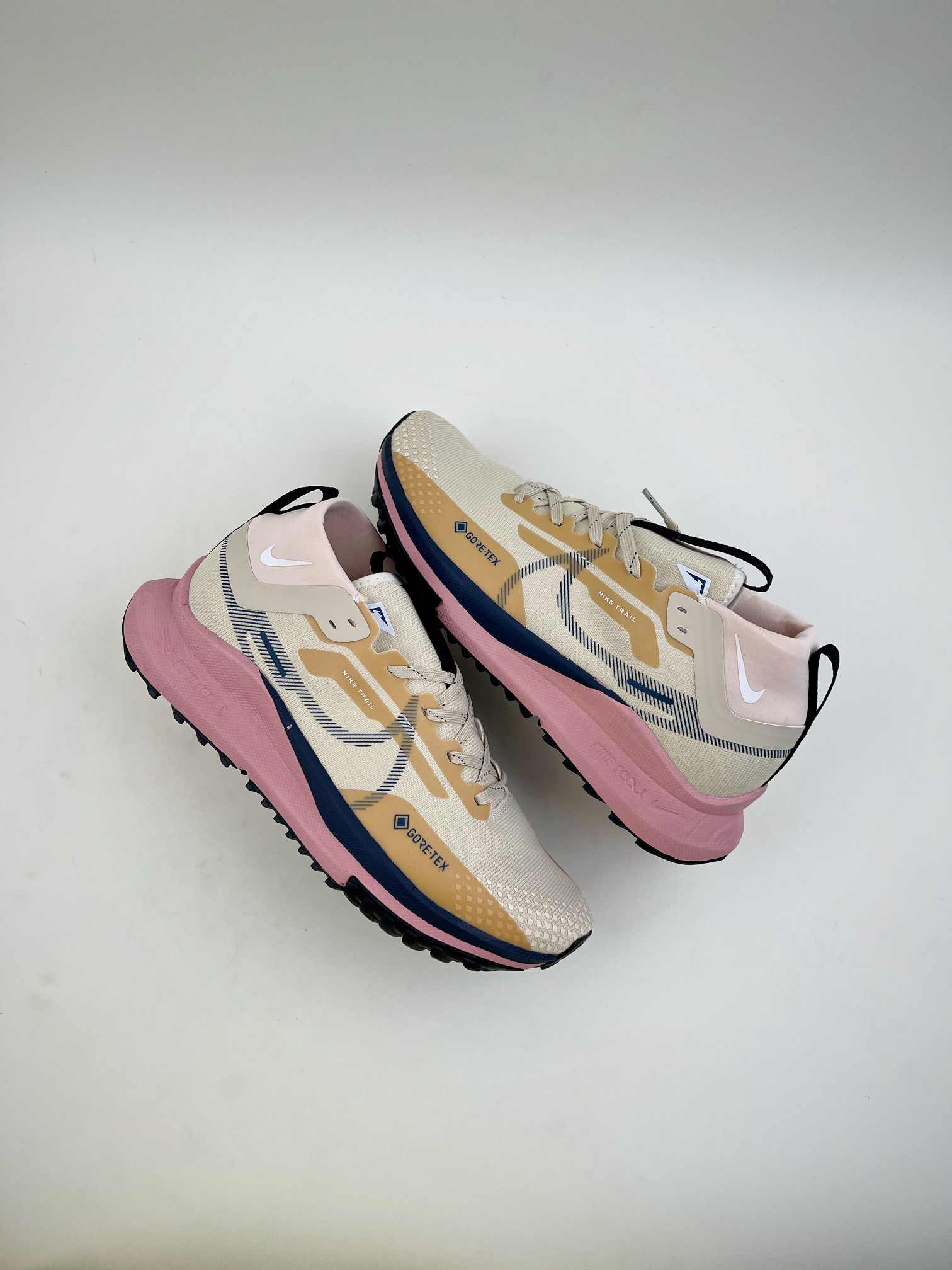 170 Nike React Pecasus Trail 4 GORE-TEX 飞马涡踪迹4代瑞亚版越跑鞋DJ7926-008