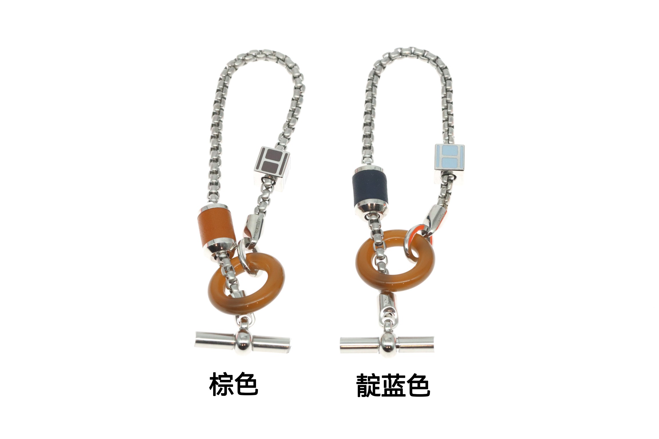 NO:102555,Hermes Melissa Melo Buffalo Horn Bracelet Color Brown and Indigo Blue is undoubtedly the most popular and hard to buy color. If you have seen the zp, you will know that the chain is not a shiny and white texture, but a bit of old retro grinding texture. Couple style, the upper body effect should not be too outstanding. Size 17-19-21 (cm), Lv bracelet, hermes, hermes, louis vuitton, bracelet19860909爱马仕/Hermes Melissa Melo 水牛角手链 颜色棕色、靛蓝色 无疑是最抢手又难买到的颜色,链条见过zp的就知道不是亮闪闪,白晃晃的质感,而是带点做旧复古磨质感,情侣款,上身效果不要太绝 尺寸17-19-21（厘米）,Lv手链,hermes,hermes,louis vuitton,bracelet,Jewelry