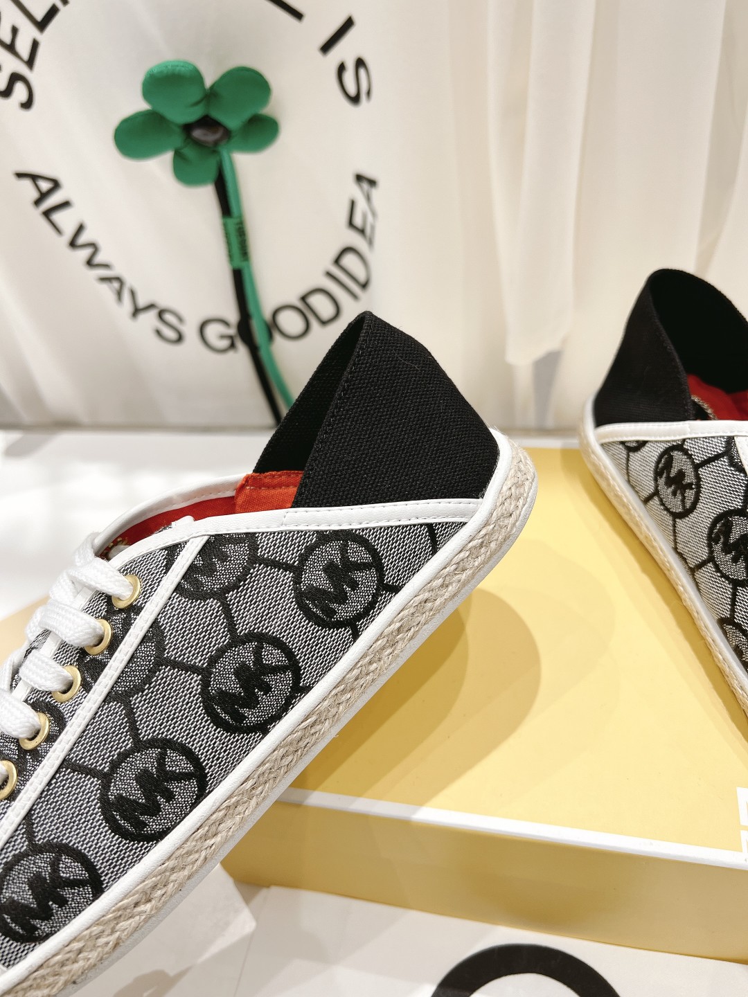 Michael Kors 2022 Recreational Shoes: Superstar Net Red Grass, Gold Button, Size 35-40. - 图片 8