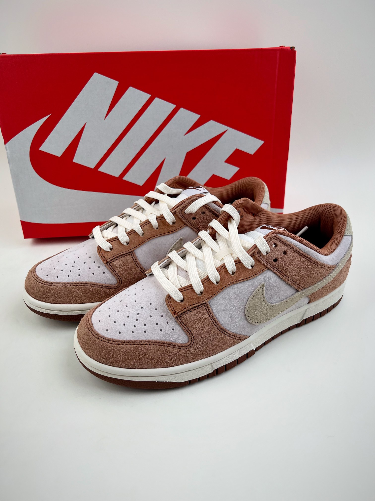 260 Nike SB Dunk Low ”Medium Curry”米白棕 DD1390-100