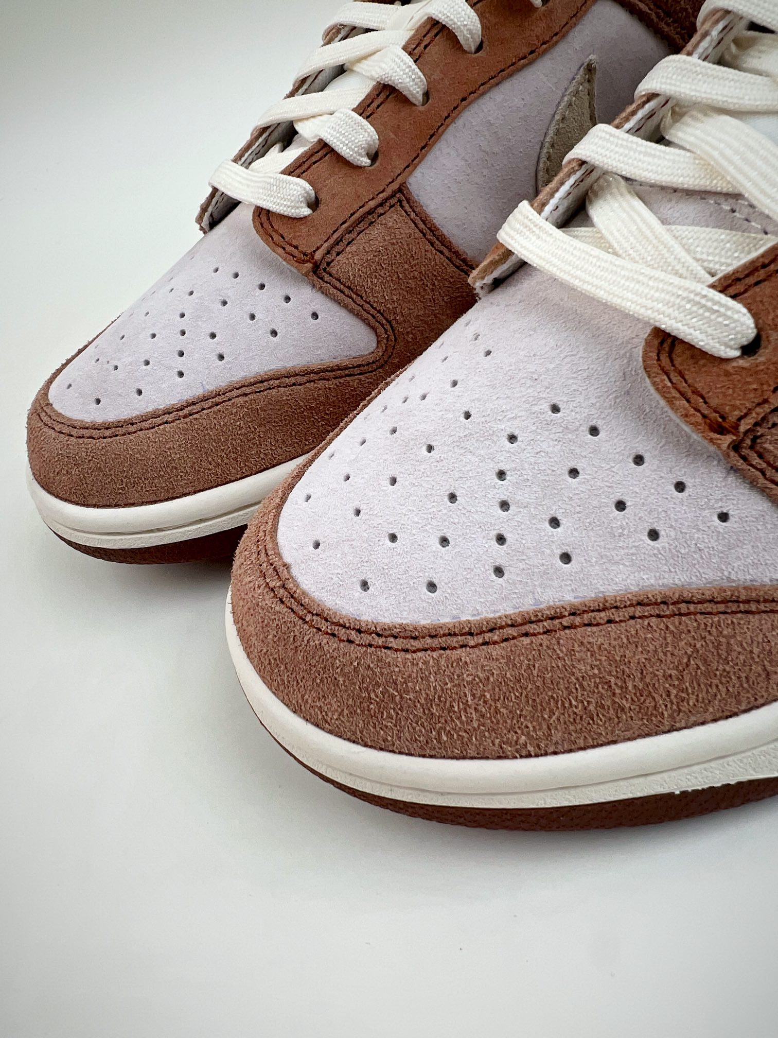 260 Nike SB Dunk Low ”Medium Curry”米白棕 DD1390-100