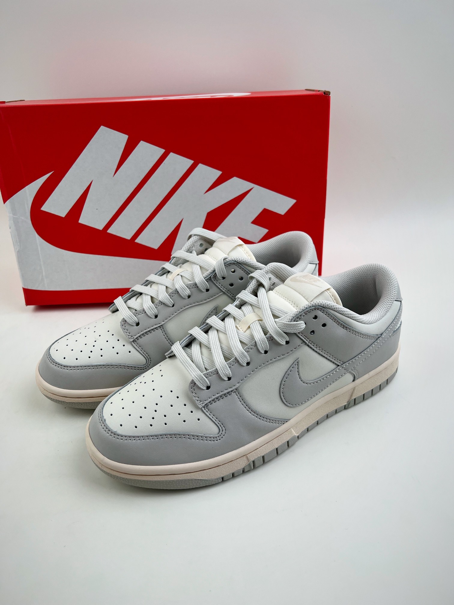 280 Nike SB Dunk Low “Light Bone” 骨白 DD1503-107