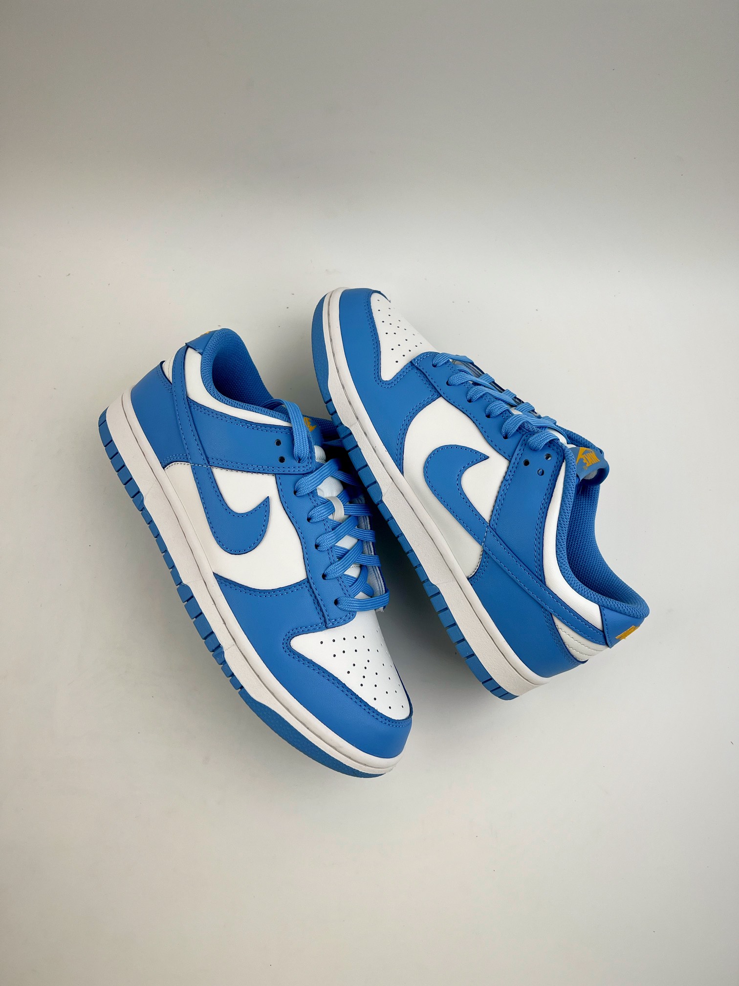 Nike SB Dunk Low ”University Blue” North Carolina Blue DD1391-100