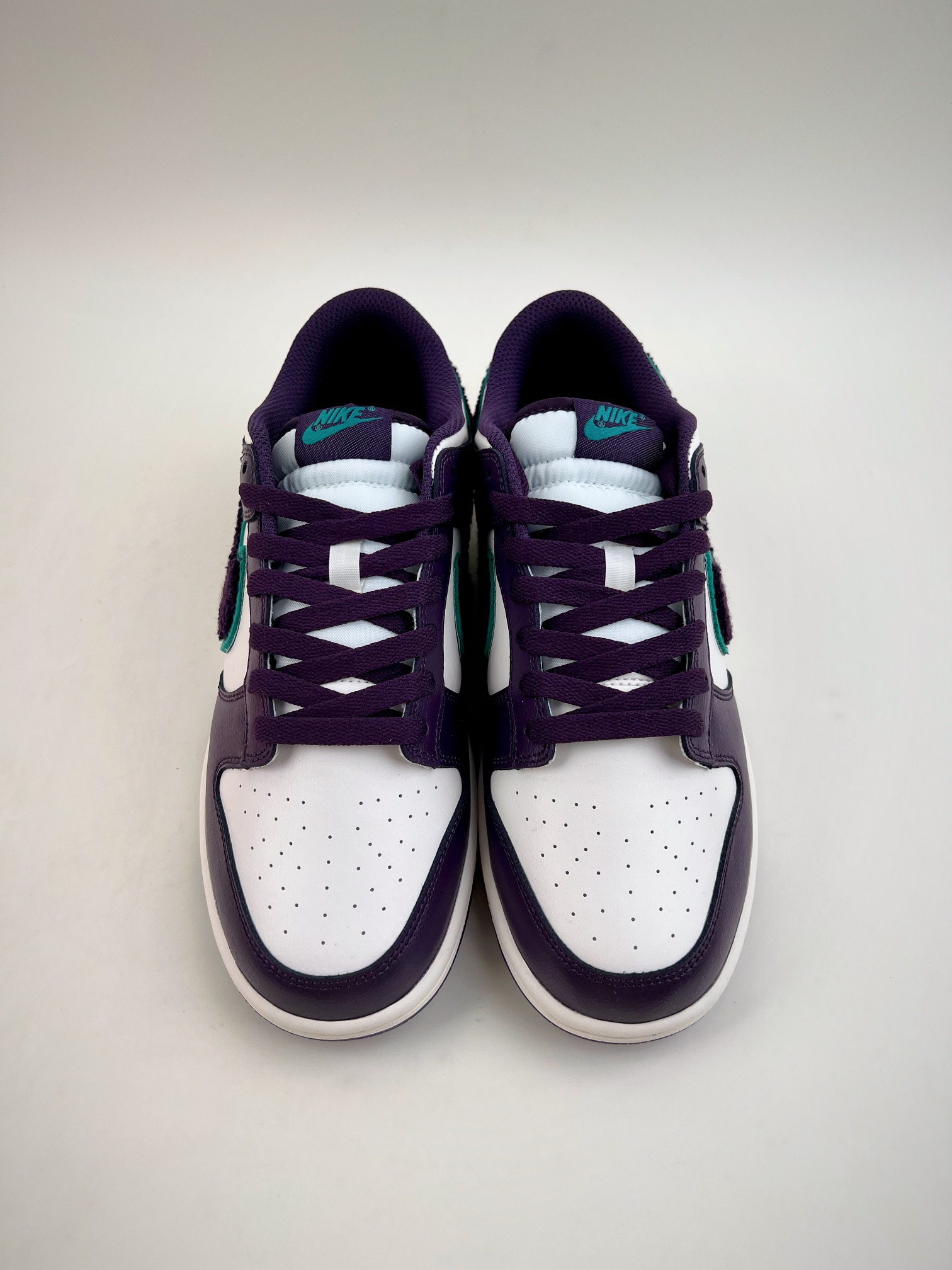 260 Nike Dunk Low Chenille Swoosh 紫葡萄 DQ7683-100