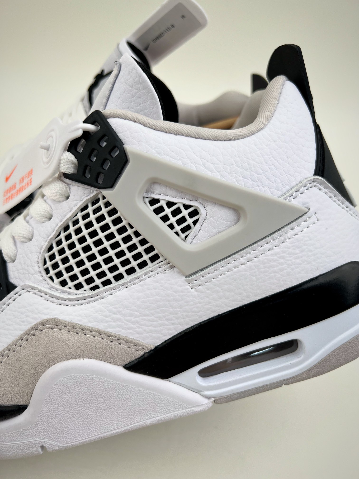 240 Air Jordan 4 Retro“Military Black” 灰白黑小白水泥配色 DH6927-111