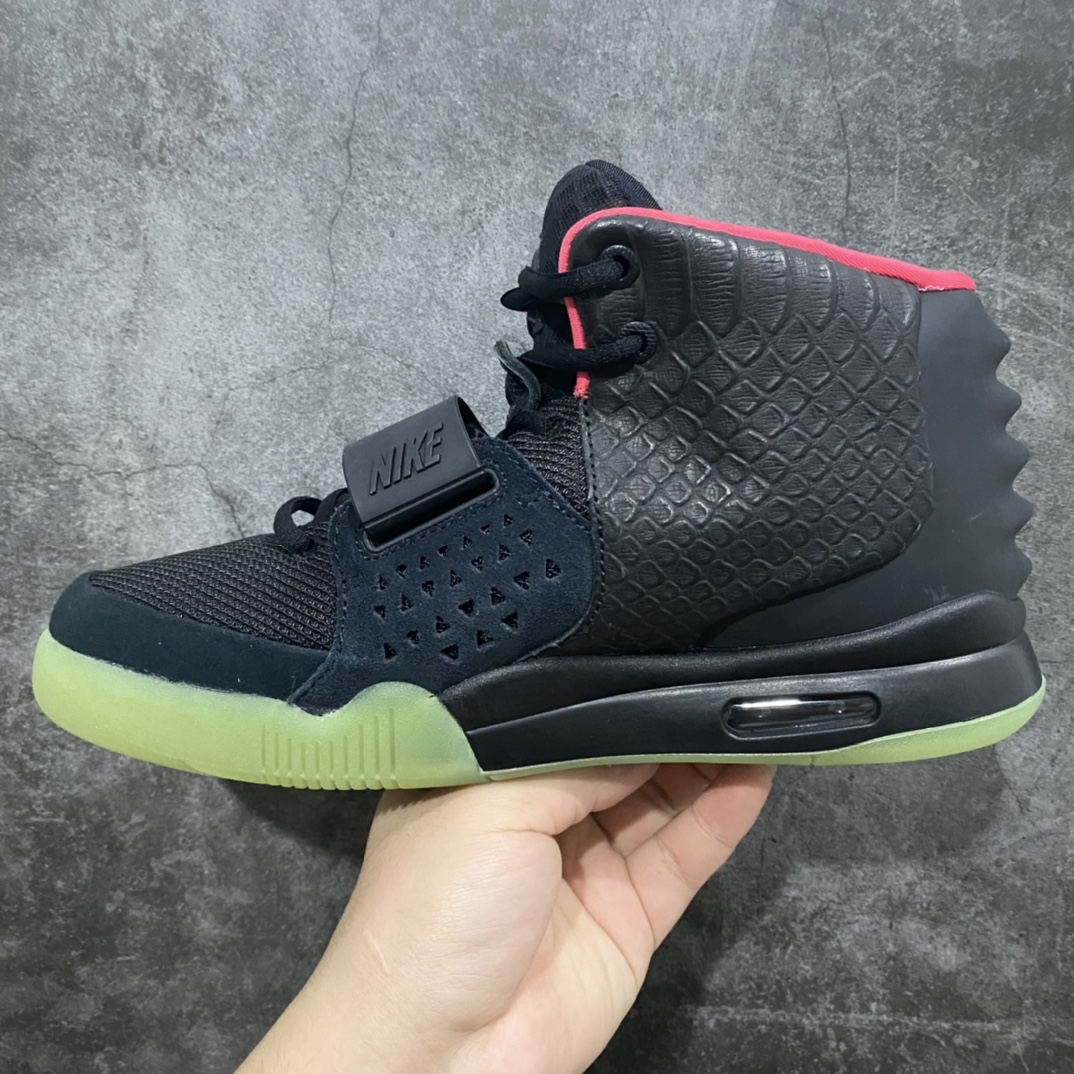 图片[2]-外贸纯原NK Air Yeezy 2 NRG FEN 黑椰子 508214-006 椰子侃爷球鞋代表之作 每一个sneaker都会梦寐以求的神鞋 情怀无价 公司货3万+ 已经绝迹 全网几乎找不到一双成色好的原鞋 原厂工艺满足你的一切需求 代工厂高层客供档案模具 国企关系订购原厂材料 原厂手工七道程序 原厂标 尺码：40 40.5 41 42 42.5 43 44 44.5 45 46 47.5-选品中心