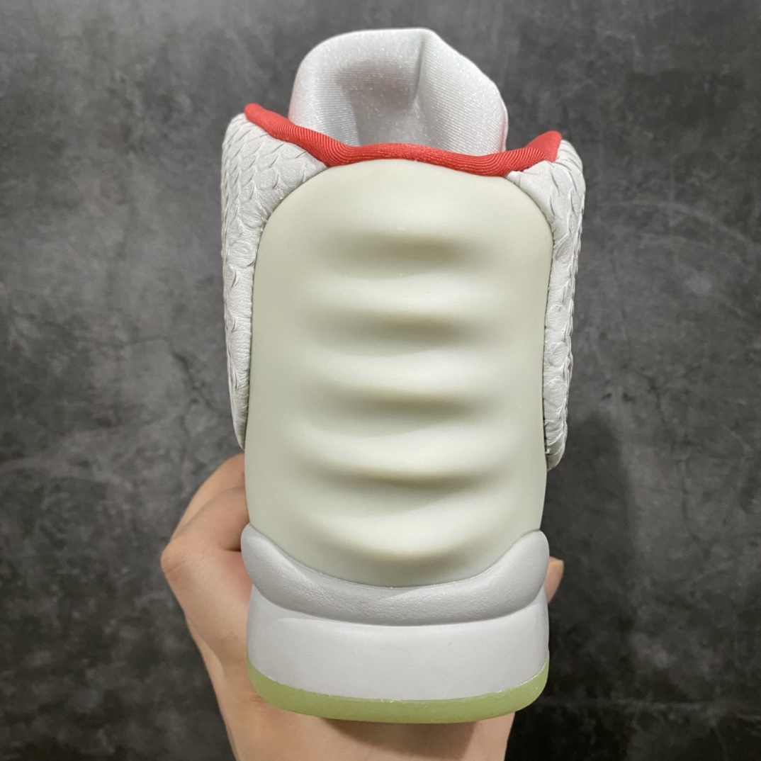 图片[4]-外贸纯原NK Air Yeezy 2 NRG FEN 灰椰子 508214-010 椰子侃爷球鞋代表之作 每一个sneaker都会梦寐以求的神鞋 情怀无价 公司货3万+ 已经绝迹 全网几乎找不到一双成色好的原鞋 原厂工艺满足你的一切需求 代工厂高层客供档案模具 国企关系订购原厂材料 原厂手工七道程序 原厂标 尺码：40.5 41 42 42.5 43 44 44.5 45 46 47.5-选品中心