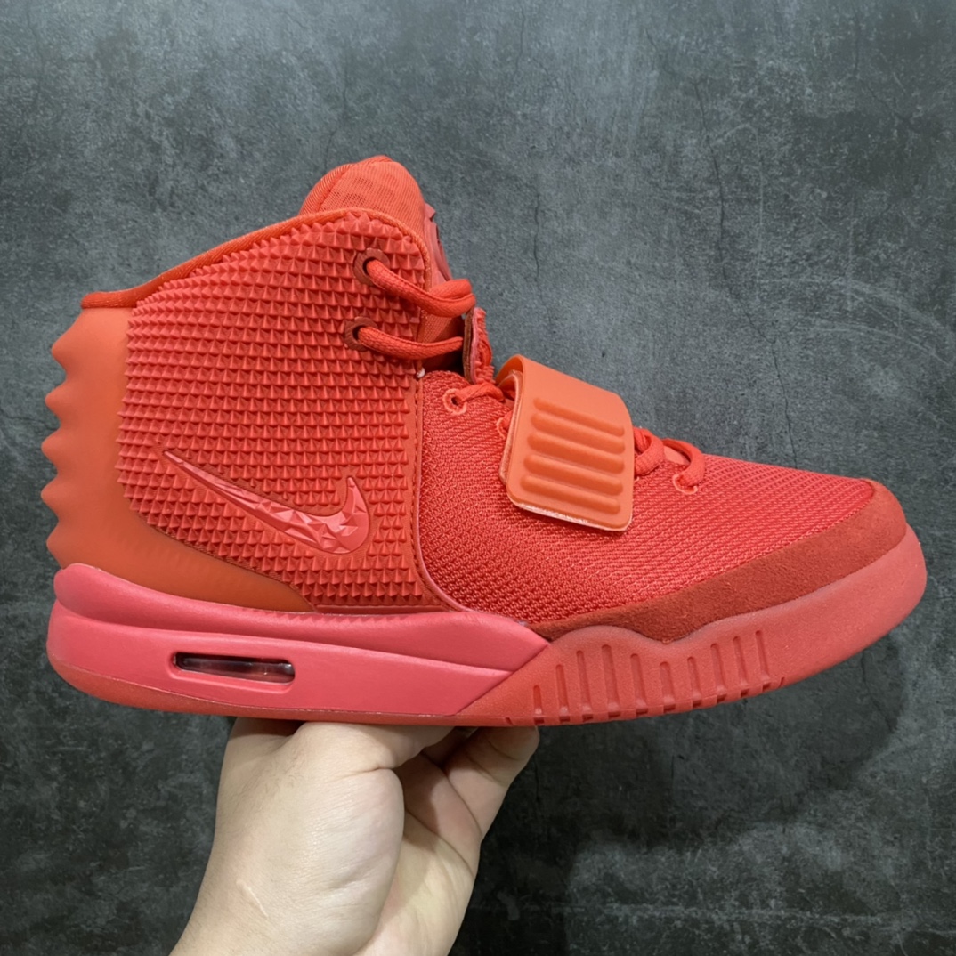 外贸纯原 NK Air Yeezy 2 NRG FEN 红椰子 508214-660 椰子侃爷球鞋代表之作 每一个sneaker都会梦寐以求的神鞋 情怀无价 公司货3万+ 已经绝迹 全网几乎找不到一双成色好的原鞋 原厂工艺满足你的一切需求 代工厂高层客供档案模具 国企关系订购原厂材料 原厂手工七道程序 原厂标 尺码:40.5 41 42 42.5 43 44 44.5 45 46 47.5-选品中心