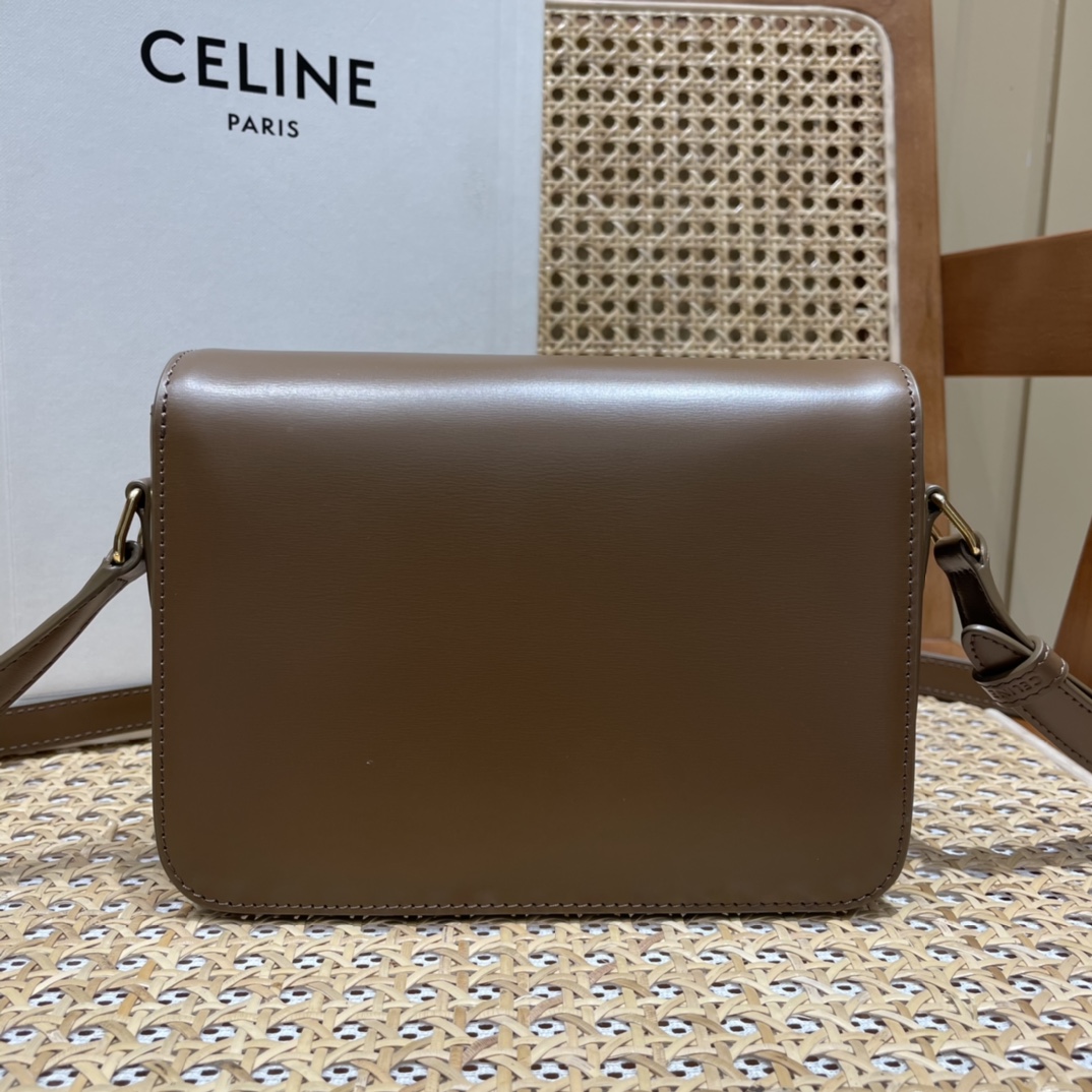 CELINE TEEN TRIOMPHE 18.5CM BAG 188423焦糖色