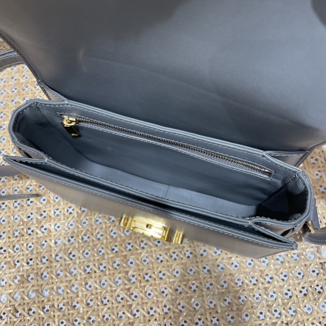 CELINE TEEN TRIOMPHE 18.5CM BAG 188423卵石灰色