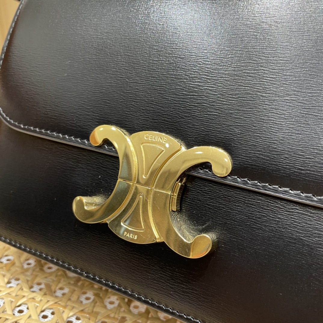 CELINE TEEN TRIOMPHE 18.5CM BAG 188423黑色