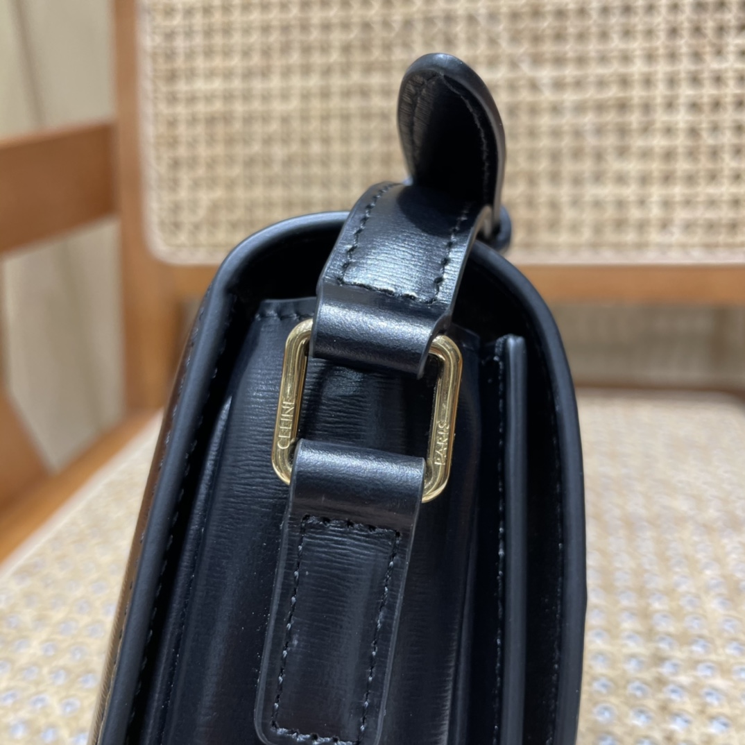 CELINE TEEN TRIOMPHE 18.5CM BAG 188423黑色