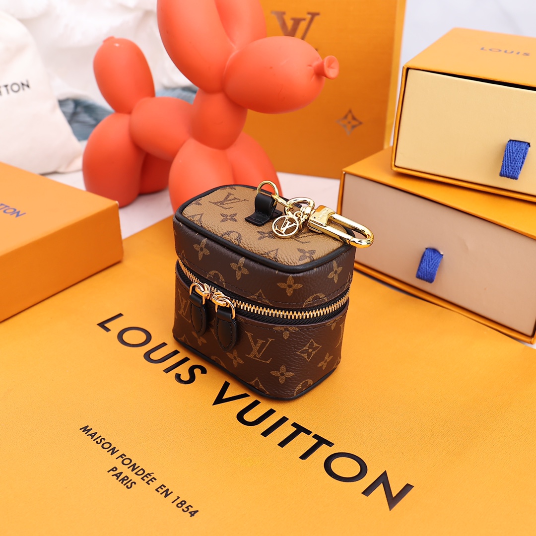 新品VANITY MONOGRAM 包饰钥匙扣M00545 Louis Vuitton 路易威登lv 小包