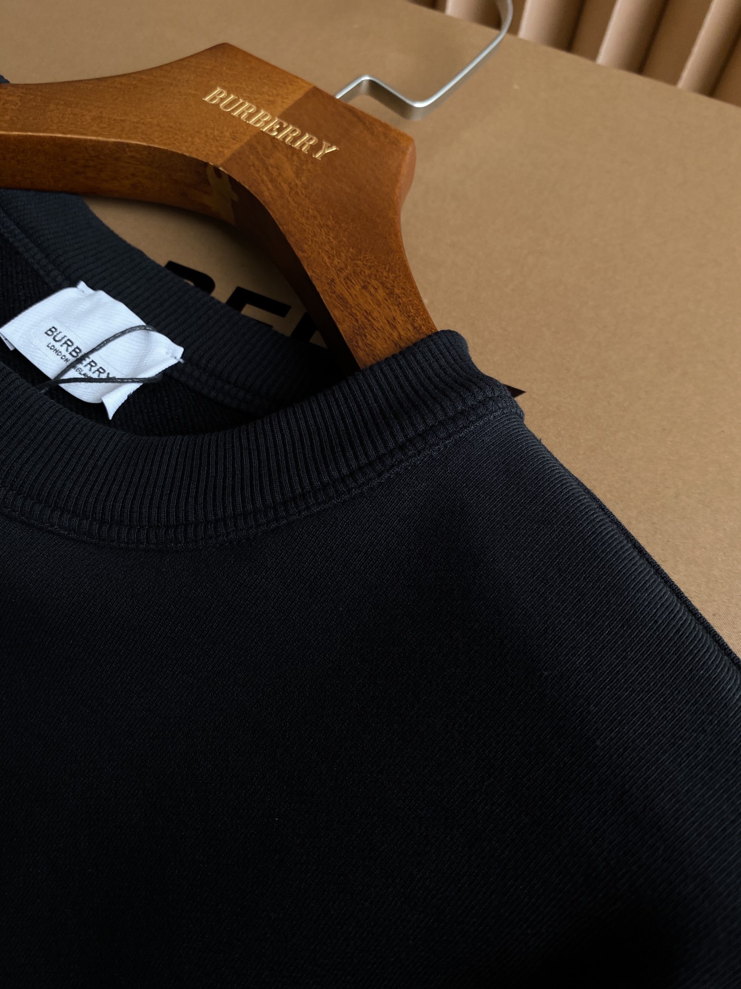 博柏利 Burberry 高级成衣风衣外套及大衣服饰 #B422DFC0 9