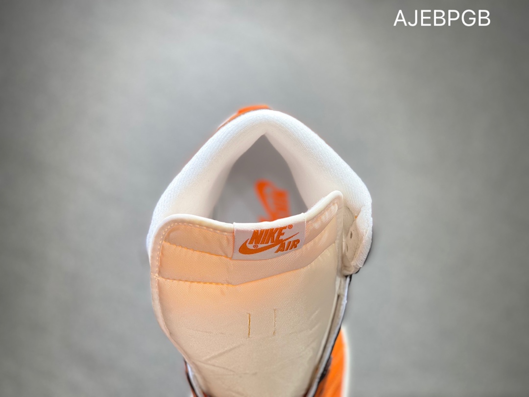320 Nike AIR JORDAN 1 high AJ1 乔丹高帮篮球鞋 DO9369-101