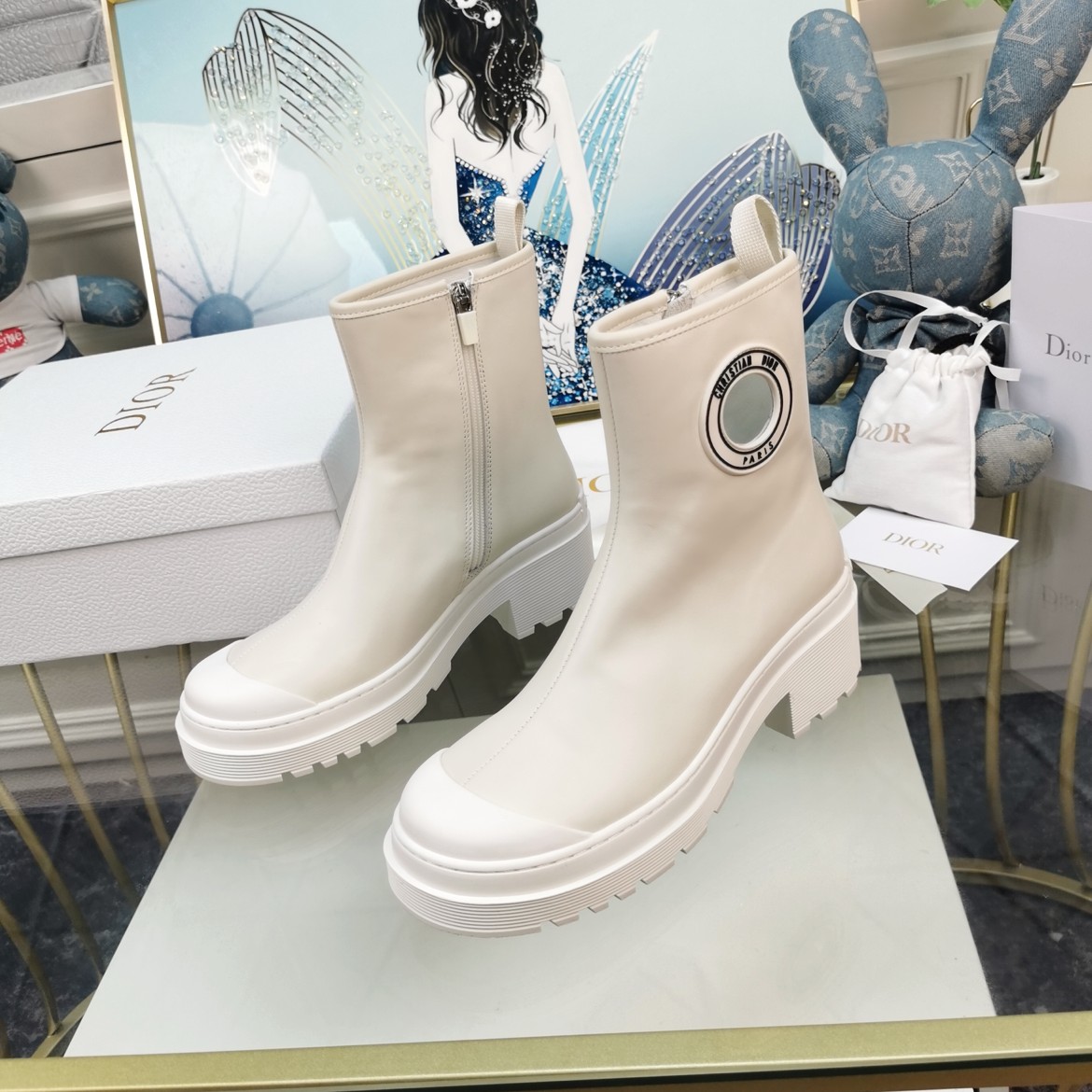 Customize Best Quality Replica
 Dior Short Boots White Openwork Cowhide Rubber Winter Collection