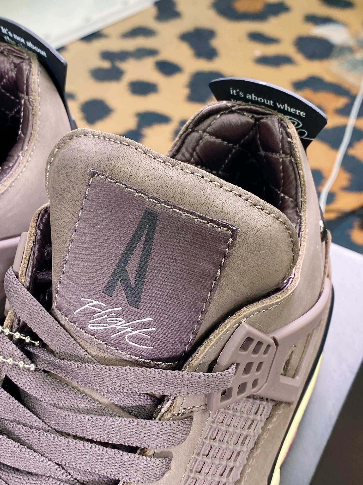 420 A Ma Maniére x Air Jordan 4 Retro SP”Violet Ore”AJ4代中帮复古休闲运动文化篮球鞋“酒红暗紫矿石黄”DV6773-220