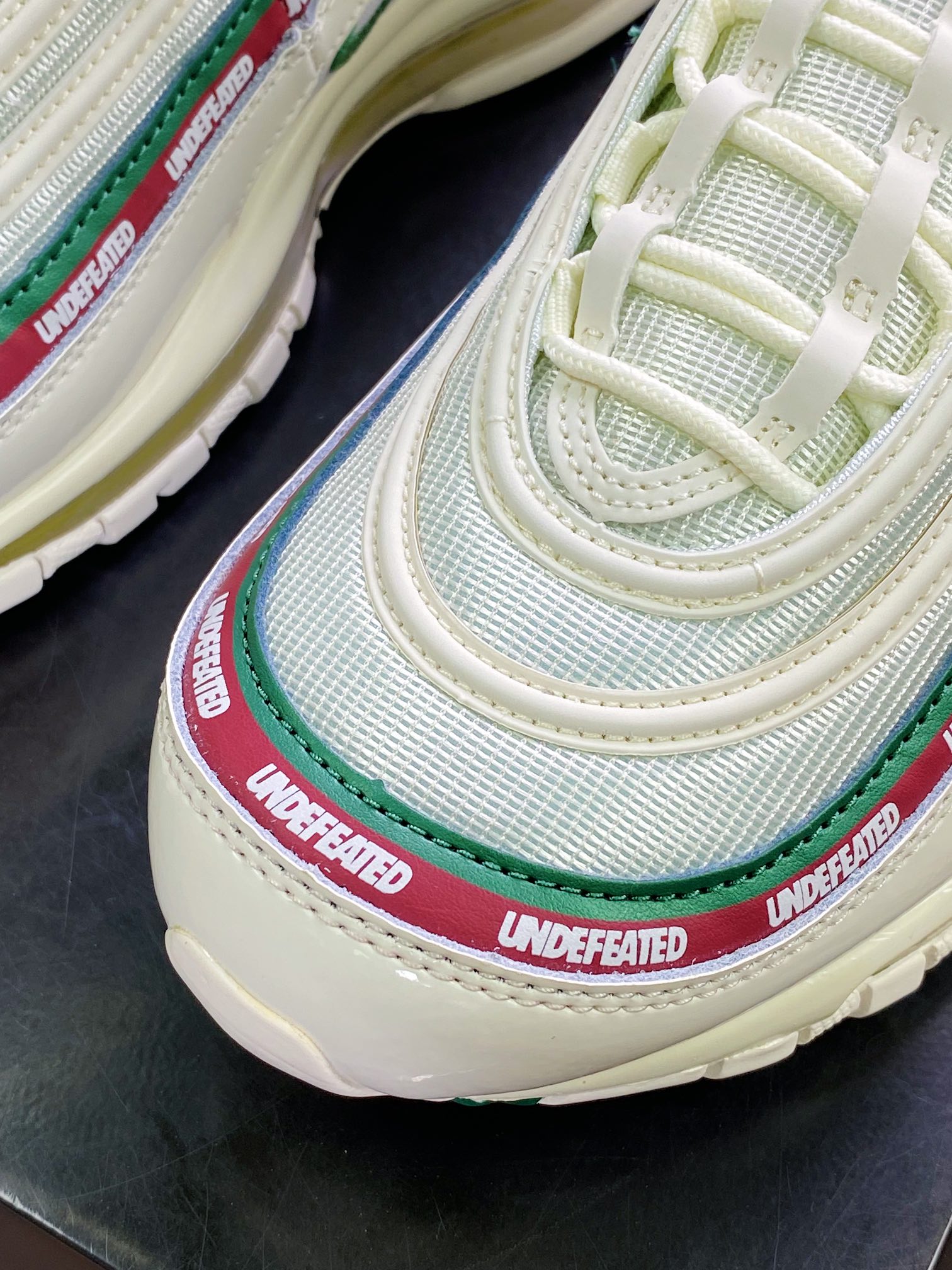 240 Undefeated x Nike Air Max 97”UNDFTD”复古气垫百搭休闲运动慢跑鞋“白浅黄淡蓝”AJ1986-100
