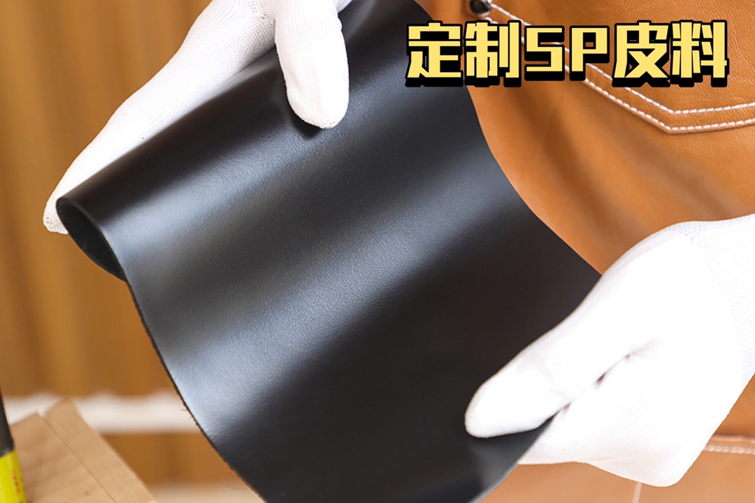 𝐂𝐀𝐍𝐍𝐄𝐒 免检升级版#M43986# 
⚠️升级版讲解视频❺
【𝐕𝐢𝐩定制版皮料】
绝不可能在国内能见到的材料，
𝟏𝟎𝟎%漂洋过海，感受灵魂质感！