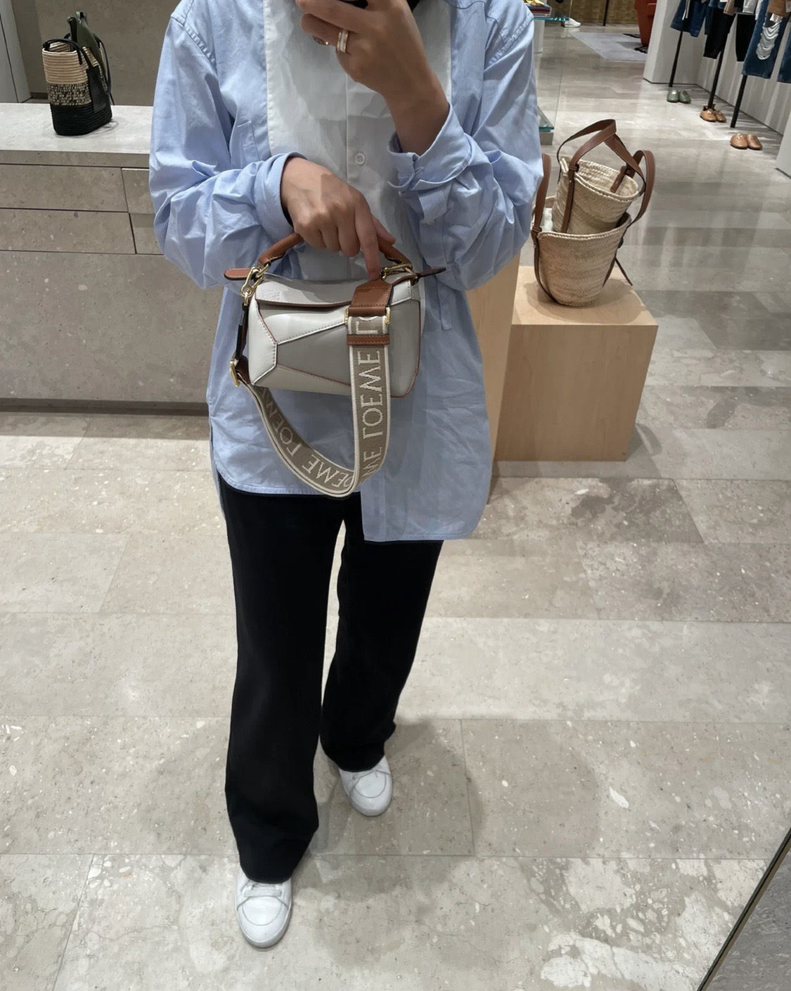 LOEWE Puzzle 18CM Mini bag 几何包 0680白月光