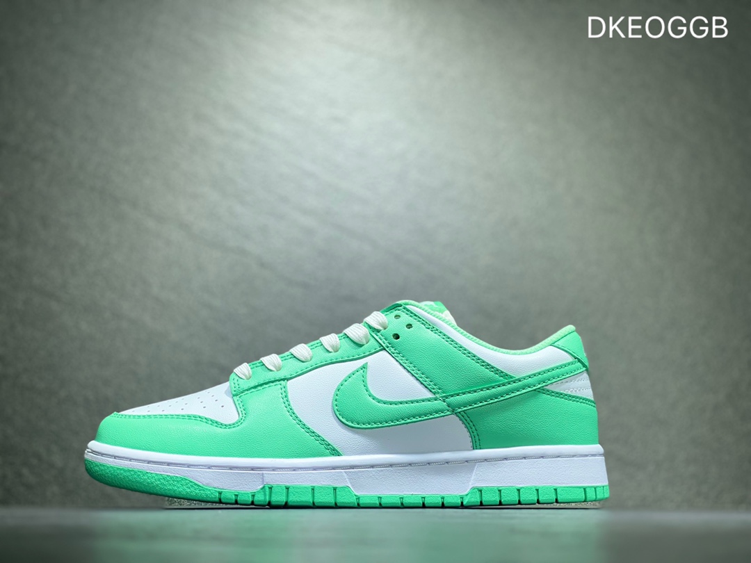 300 NIKE Dunk SB Low 低帮休闲板鞋  DD1503-105