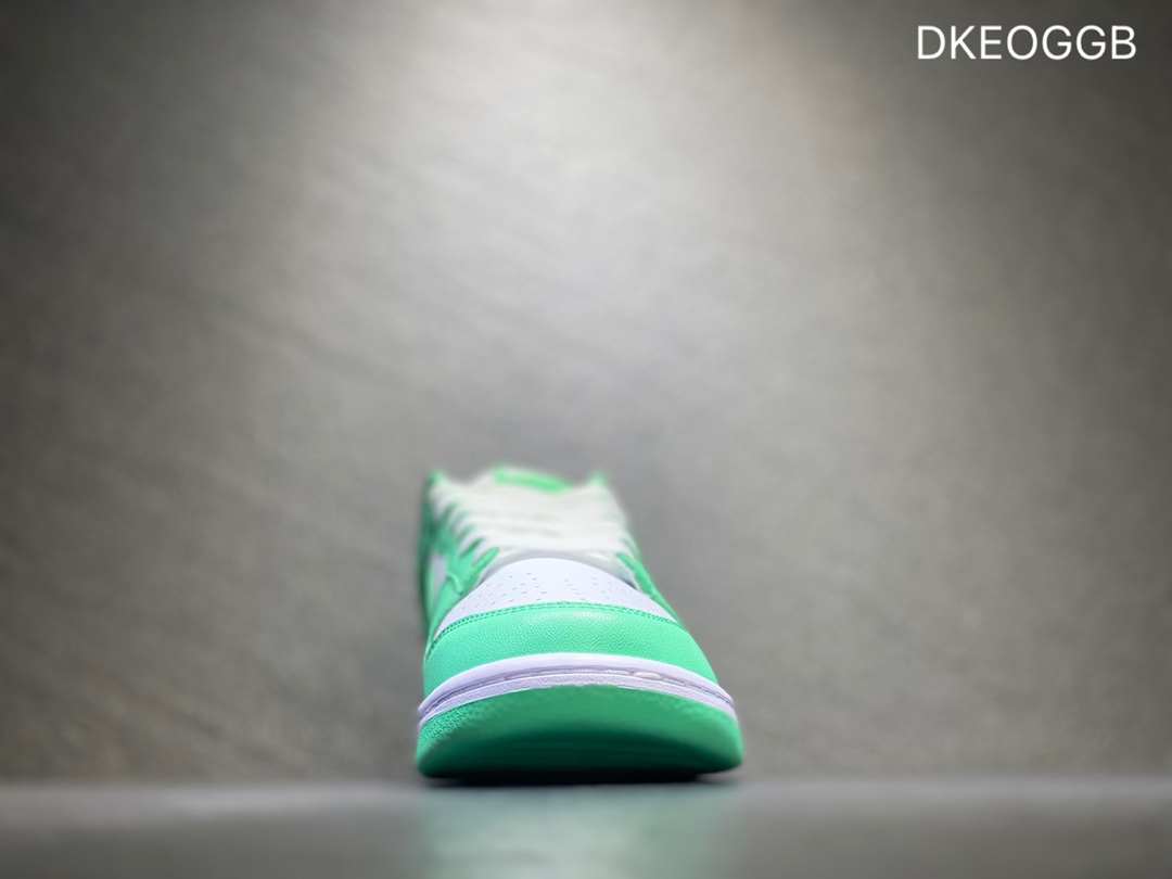 300 NIKE Dunk SB Low 低帮休闲板鞋  DD1503-105