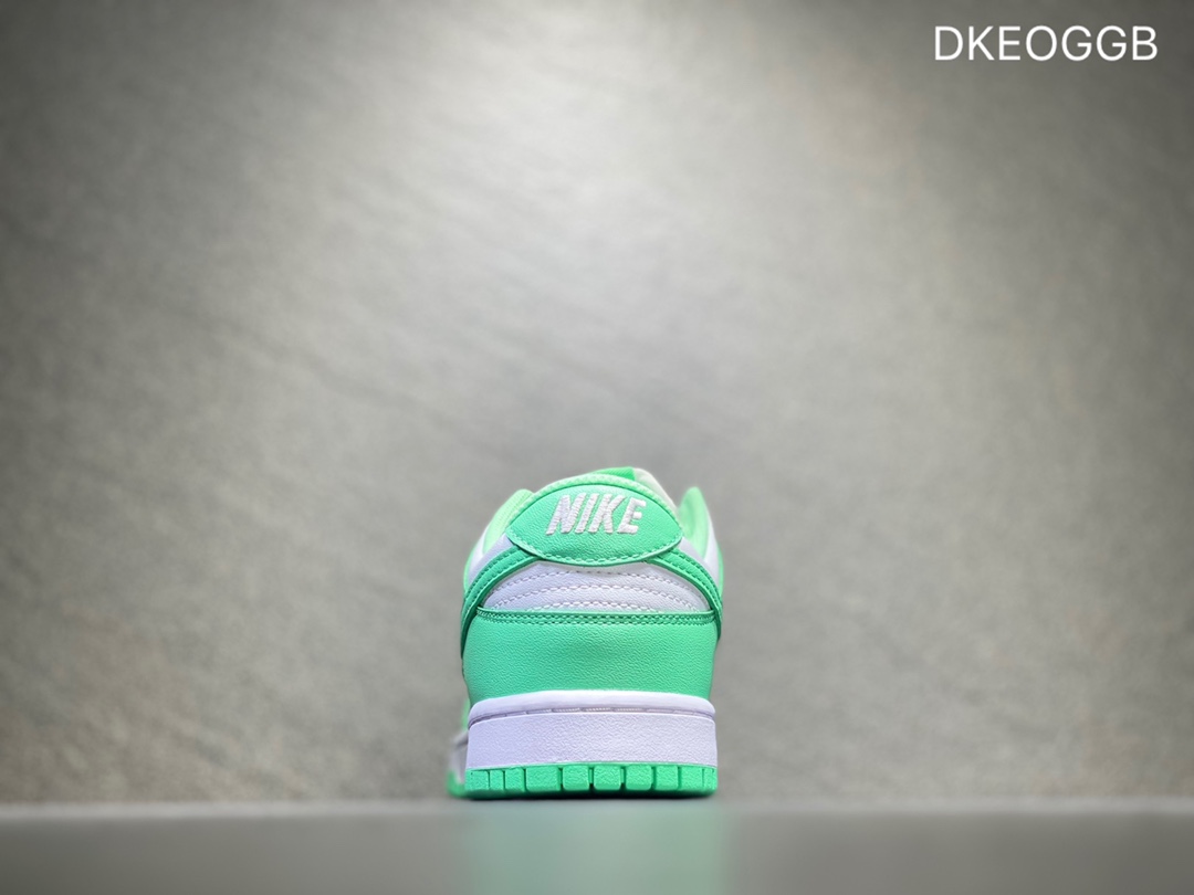 300 NIKE Dunk SB Low 低帮休闲板鞋  DD1503-105