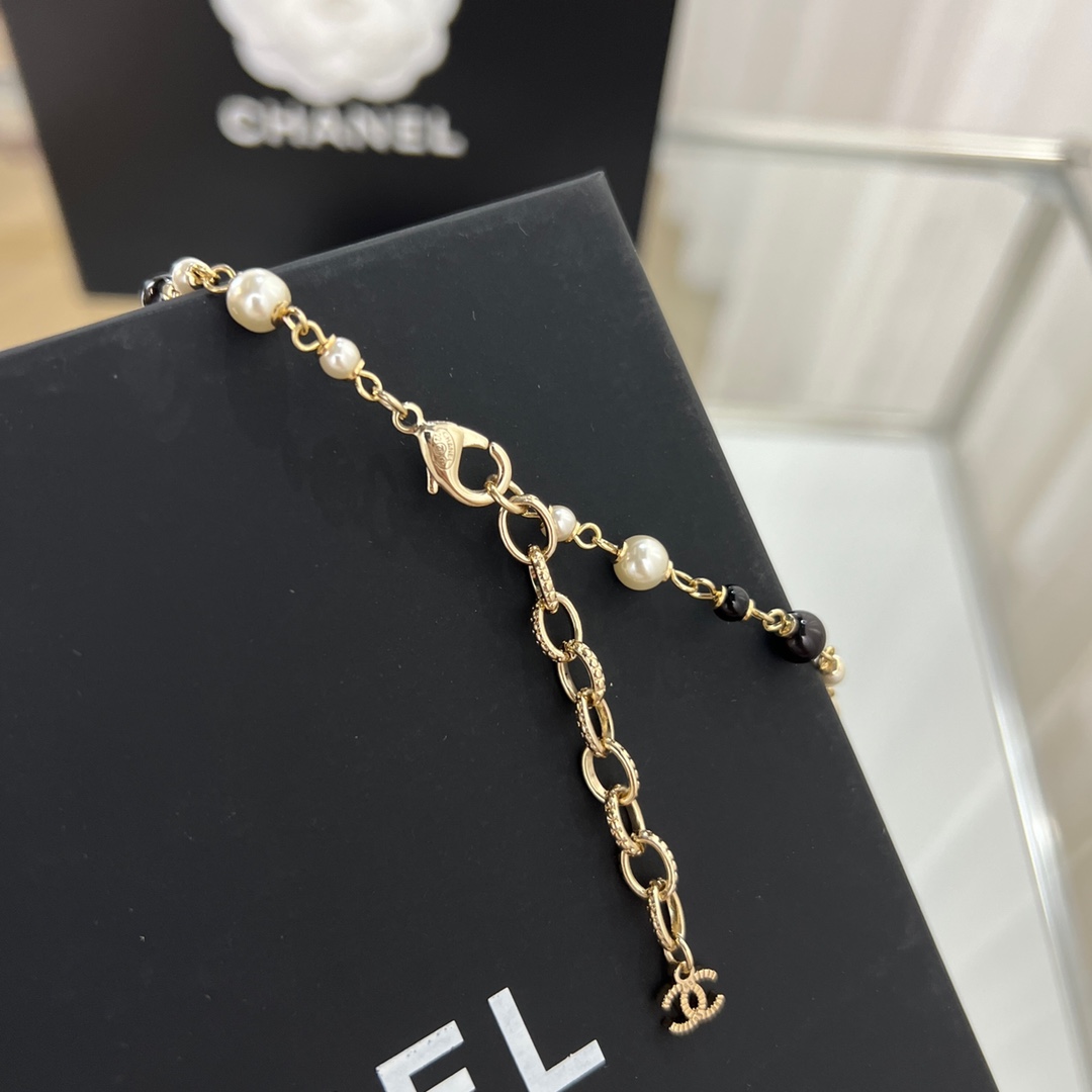 新款☑️CHANEL香奈儿珍珠双c黑钻毛衣链项链