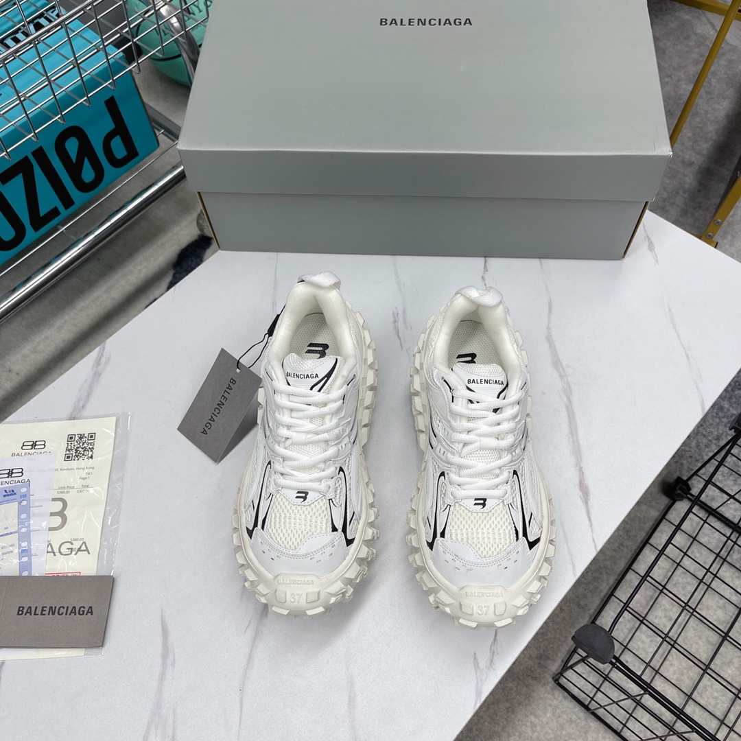 NO:165040,Full size spot.450. Spring and summer BALENCIAGA Balenciaga tire shoes latest tire sole retro casual sneakers series launches The Hacker Project series explores the concept of originality and appropriation in the fashion industry, pays tribute to inheritance and classics with the new series, and uses the iconic Balenciaga silhouette and tire abstract sole to create humorous and harmonious new ideas, original one-to-one practice, exclusive private model outsole, authentic full packaging, size 35-45 for women, casual shoes/sports shoes, balenciaga, balenciaga, sneakers19860909全码现货.450 .春夏BALENCIAGA巴黎世家轮胎鞋最新款轮胎底复古休闲运动鞋系列推出The Hacker Project系列探索时尚界对于原创与挪用的概念、以全新系列致敬传承与经典,以标志性Balenciaga廓形和轮胎抽象大底,碰撞出诙谐又和谐的新创意、原版一比一做法、独家私模大底、正品全套包装、码数女35-45,休闲鞋/运动鞋,balenciaga,balenciaga,sneakers,Women's Shoes