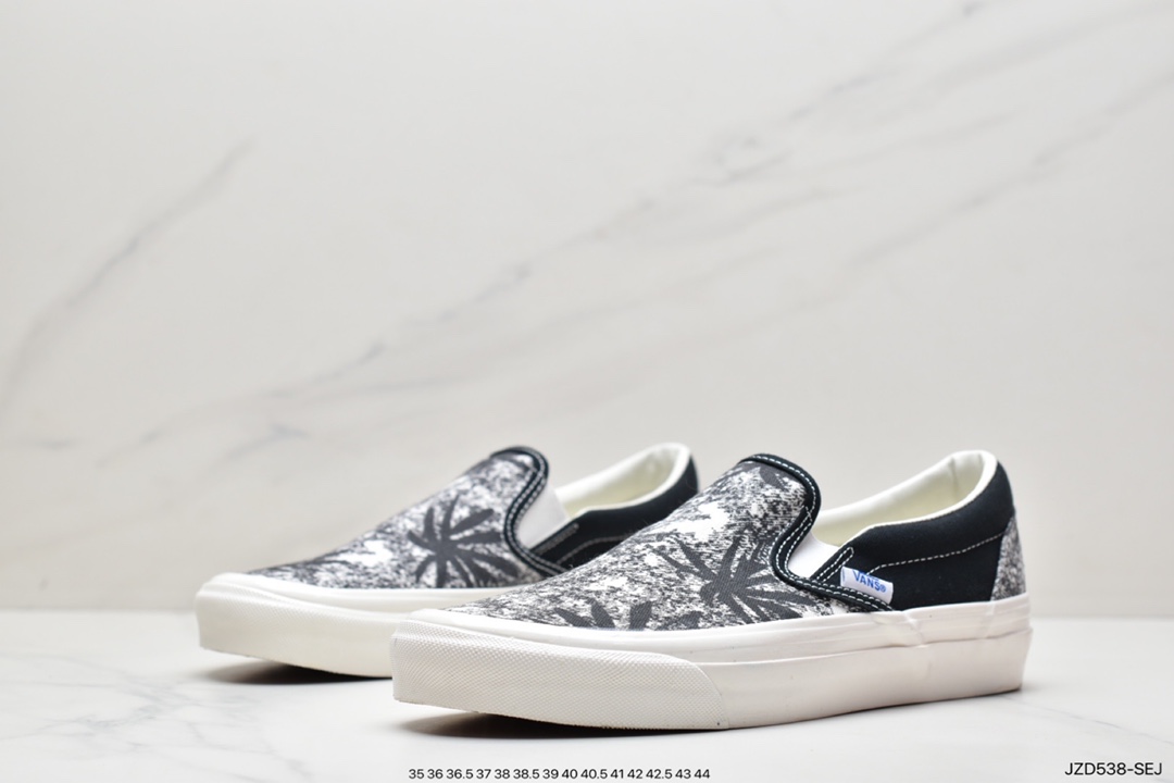 140 万斯 Vans Classic Slip-On 范斯经典格低帮百搭一脚蹬休闲板鞋