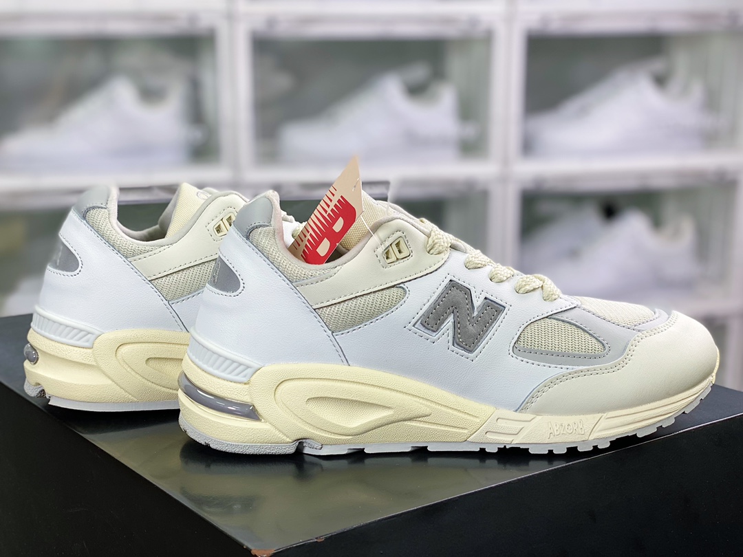 Made in USA 990V2 high-end American series classic retro casual sports jogging shoes ”leather milk white gray oxidation yellow” M990TC2