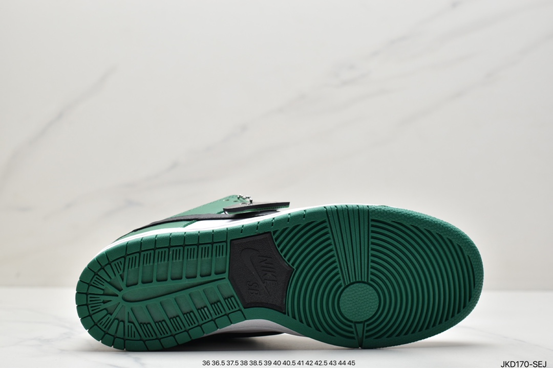 160 nike SB Dunk Low “Classic Green” 黑绿脚趾 BQ6817-302