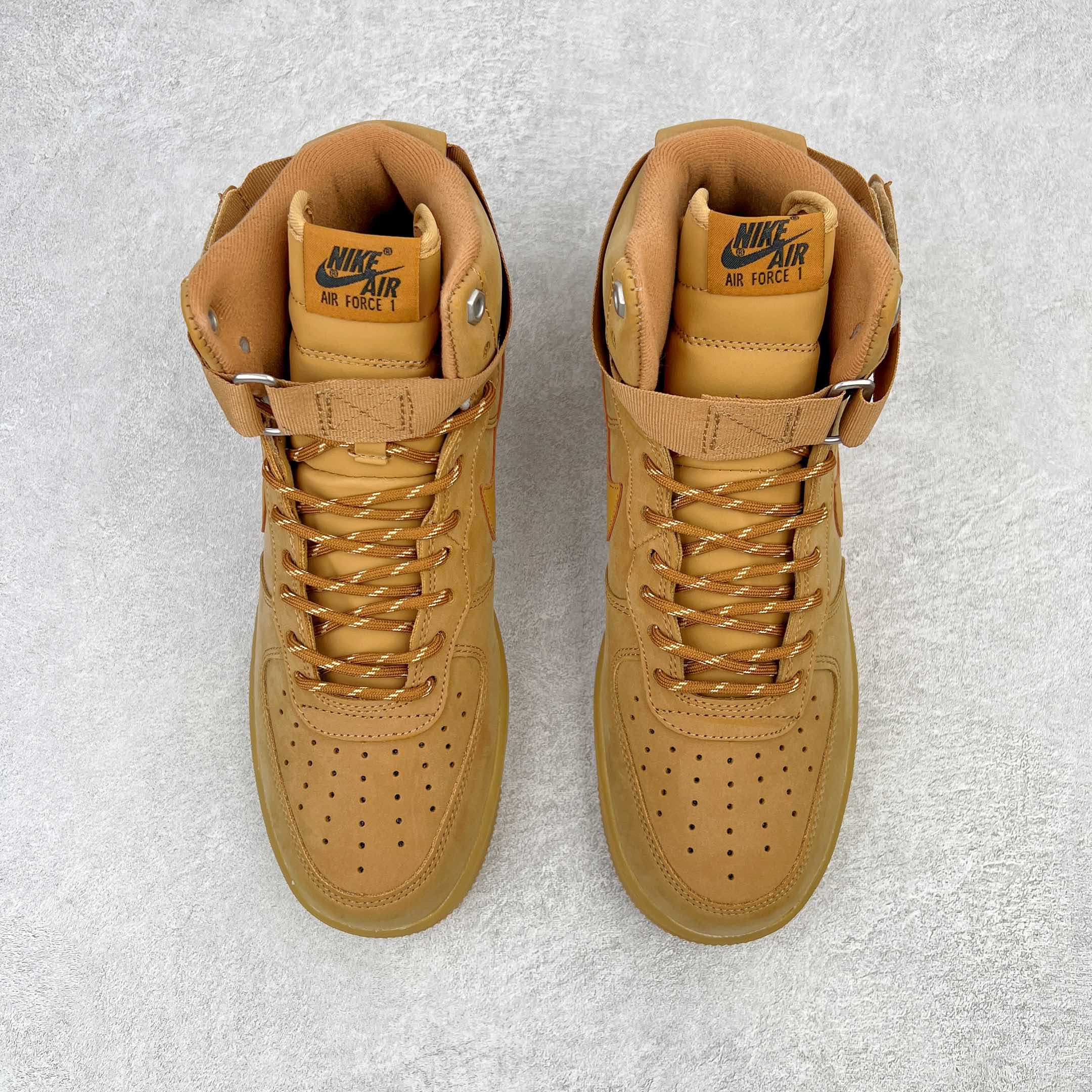 图片[2]-💰160 ＃TG版福利特价️‼NK Air Force 1 High 07 LV8\”Wheat / Flax\”小麦空军一号高帮 CJ9178-200 今年继续推出小麦色AF1 以高帮款与低帮款的方式呈现 小麦色牛巴革打造鞋面 生胶鞋底与鞋面风格协调一致 搭配同色系尼龙鞋带 侧身皮质Swoosh Logo进一步体现两双鞋的独特魅力 尺码：36 36.5 37.5 38 38.5 39 40 40.5 41 42 42.5 43 44 44.5 45 编码：by2936030-运动鞋