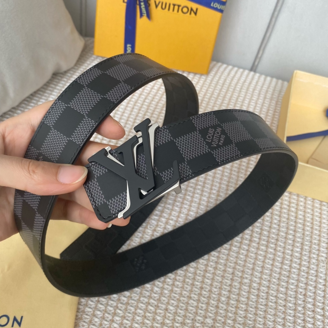 Louis Vuitton Belts Calfskin Cowhide