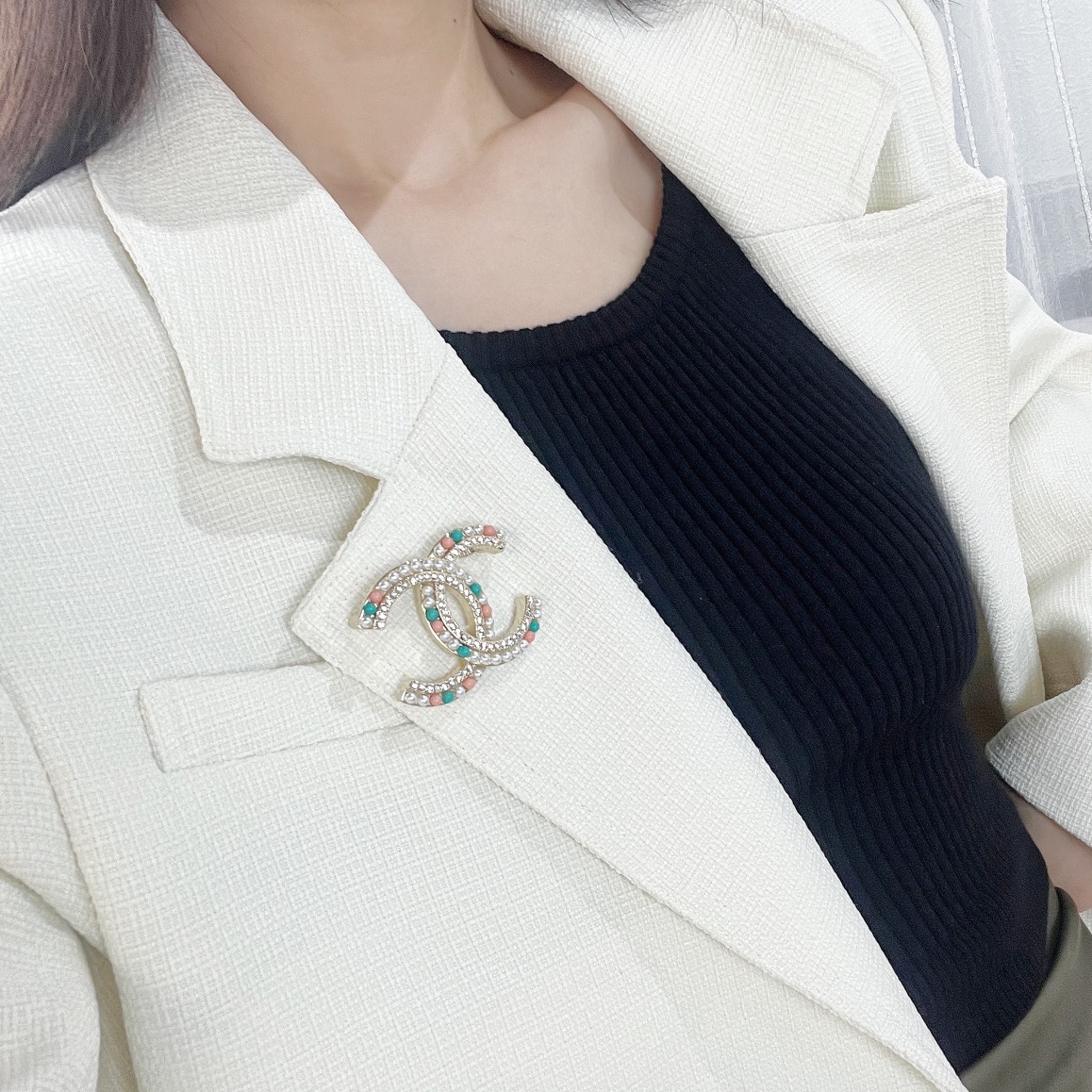 新款☑️CHANEL香奈儿双c彩色珍珠胸针